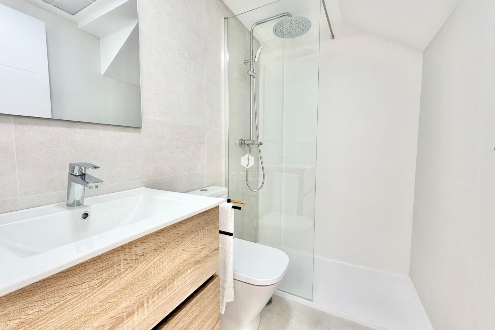 Nieuwbouw Woningen - Chalet -
Cox - San Fernando