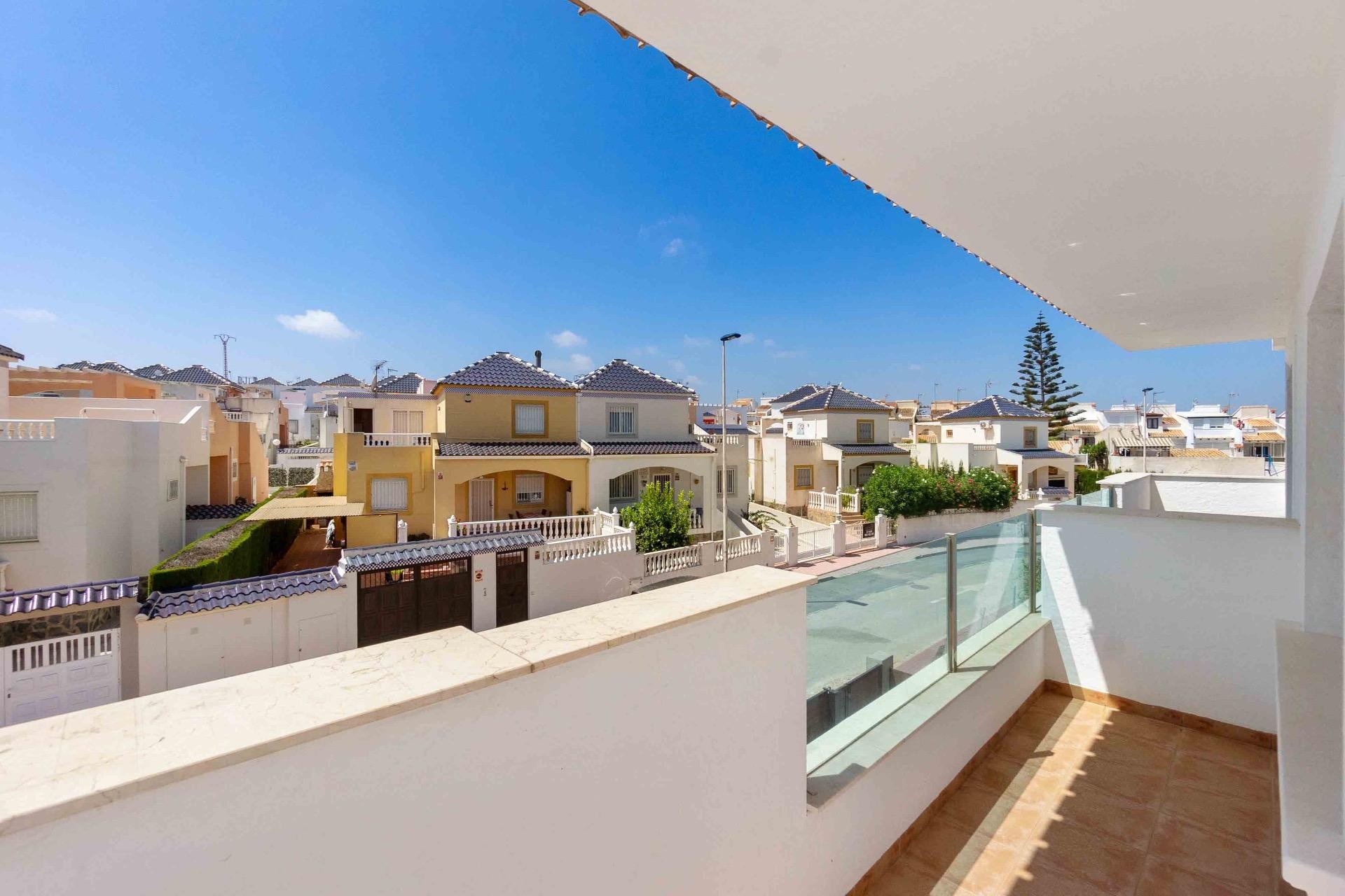 Nieuwbouw Woningen - Herenhuis -
Torrevieja - Los altos