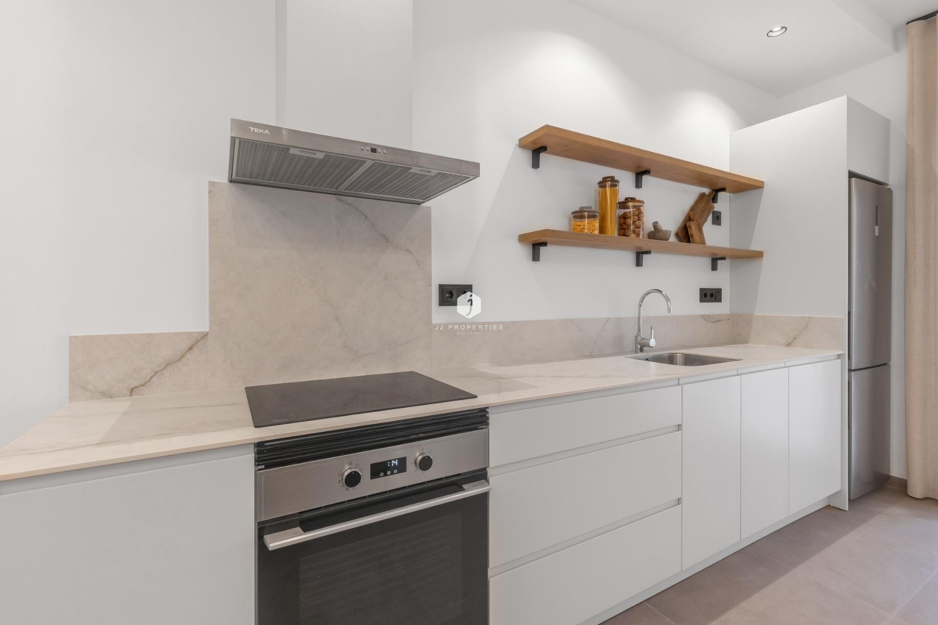 Nouvelle construction - Appartement -
Torrevieja - Playa Los Naufragos