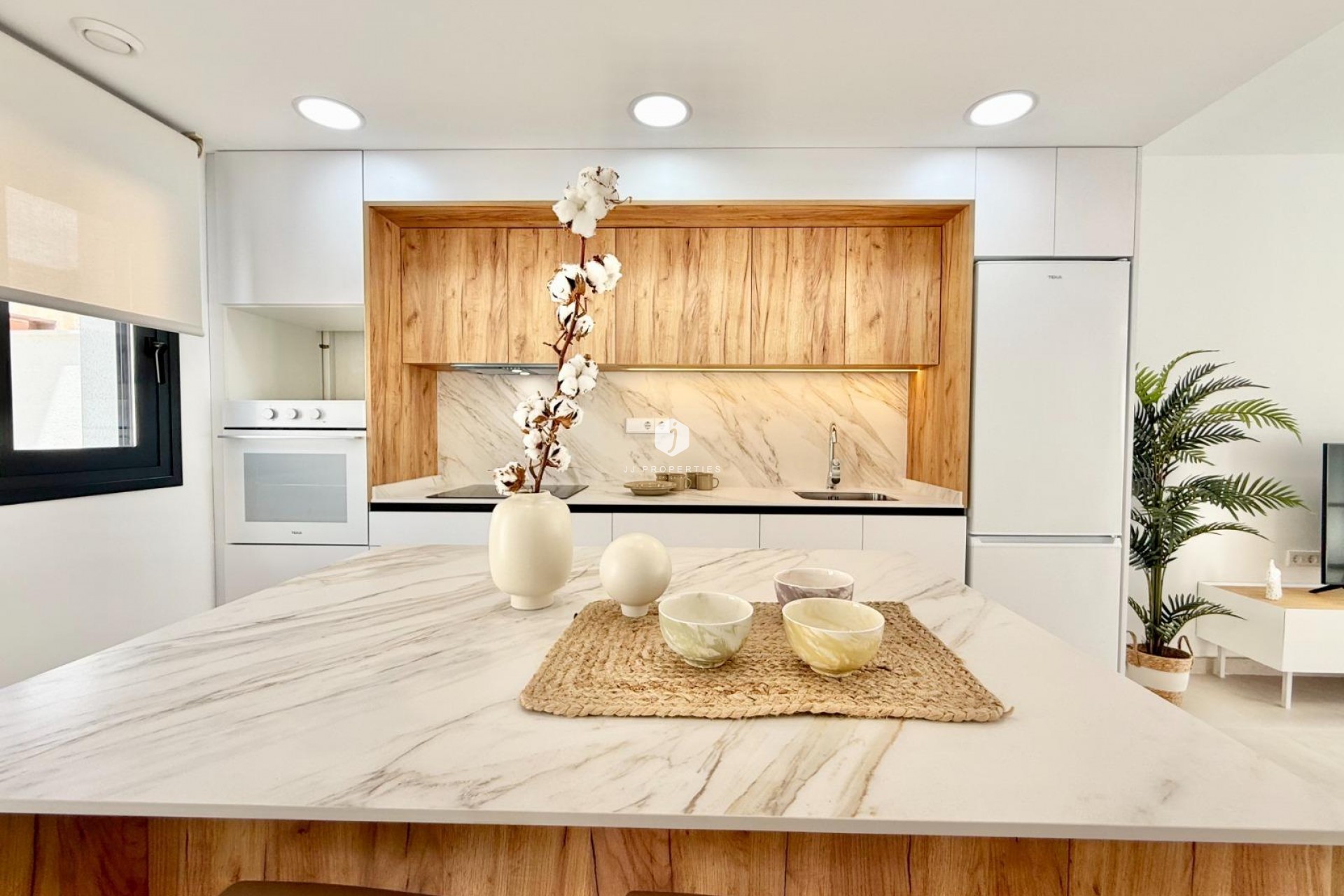 Nouvelle construction - Chalet -
Cox - San Fernando