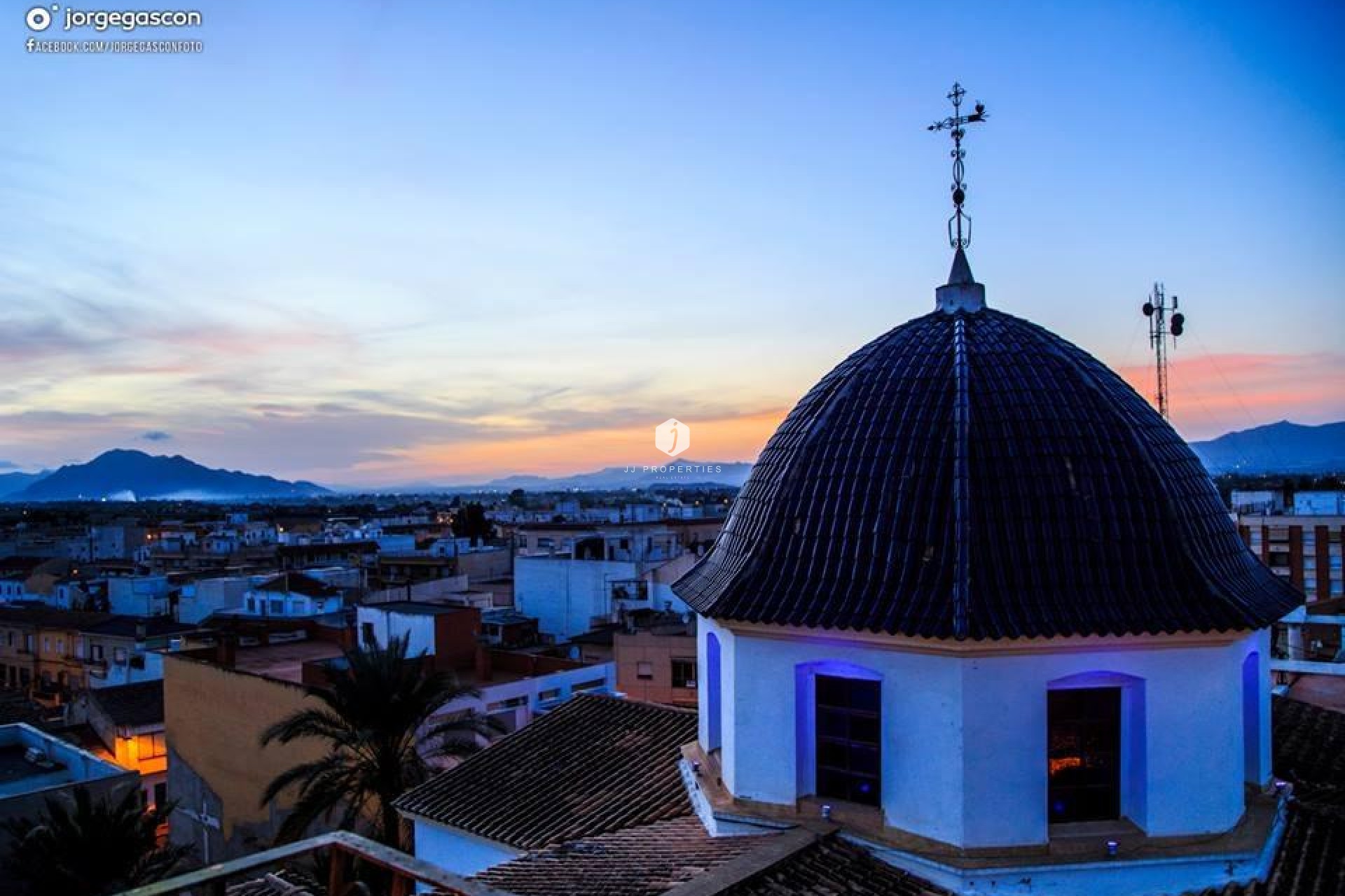 Nouvelle construction - Chalet -
Dolores - Sector 2