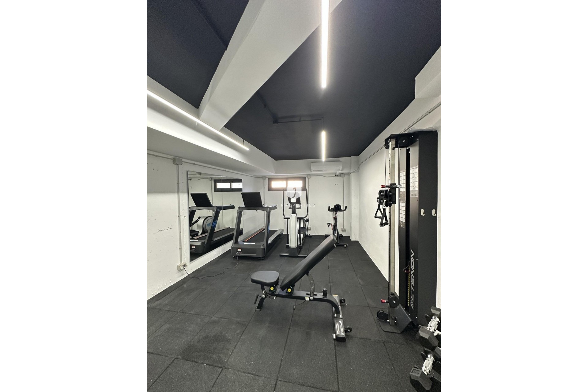 Nowy budynek - Bungalow -
Pilar de la Horadada - pueblo