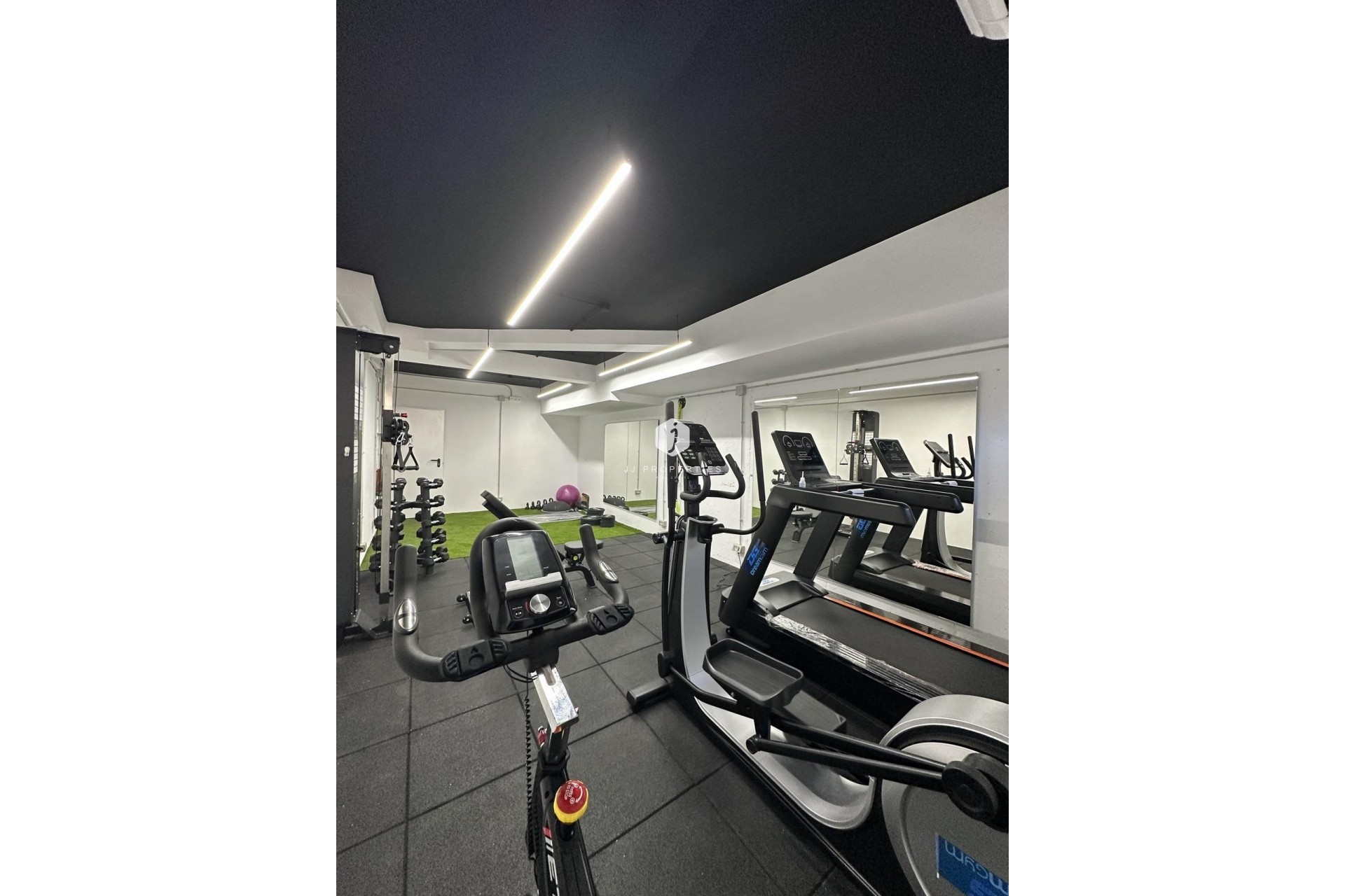 Nowy budynek - Bungalow -
Pilar de la Horadada - pueblo