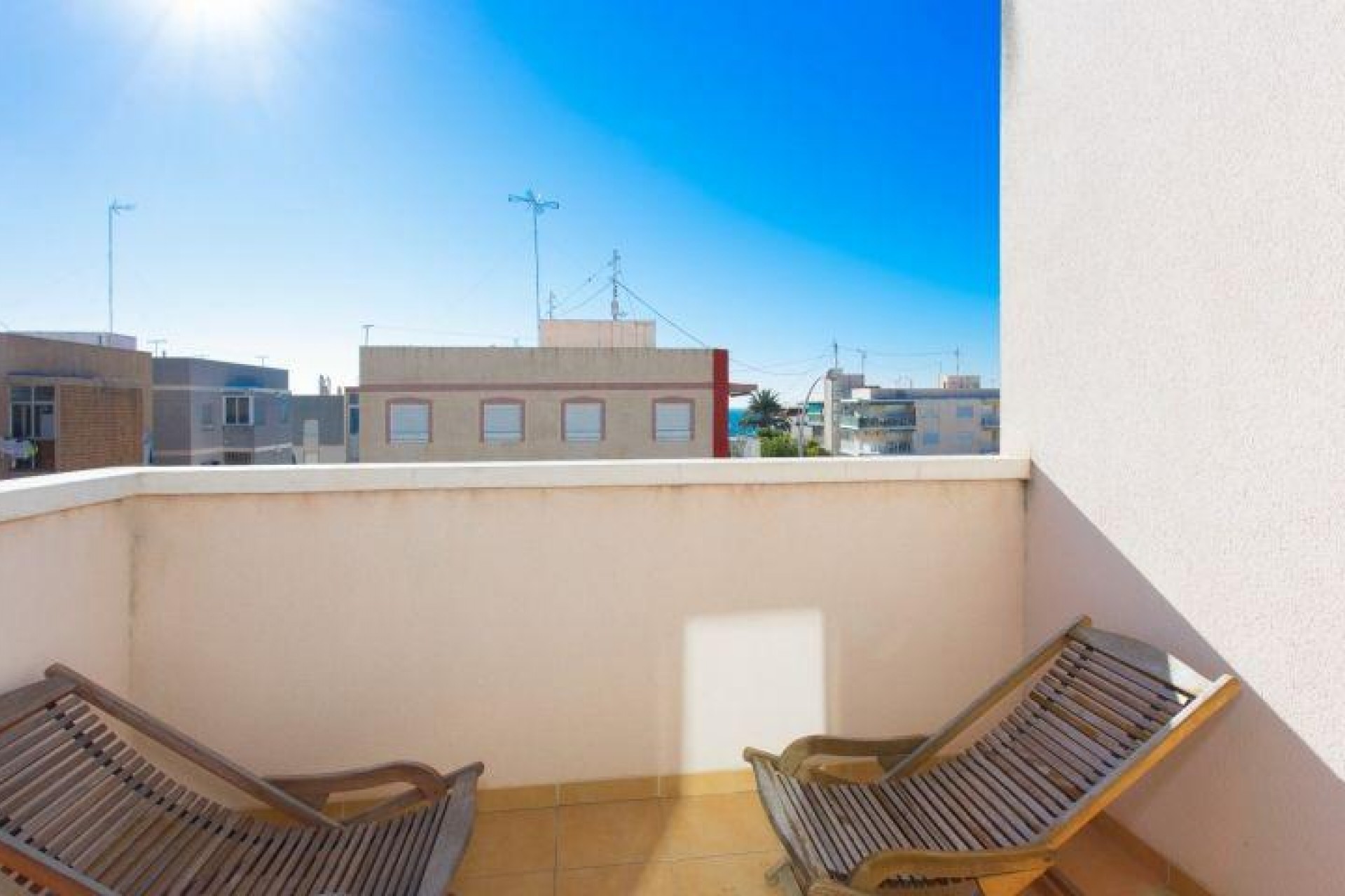 Nowy budynek - Bungalow -
Santa Pola - Centro