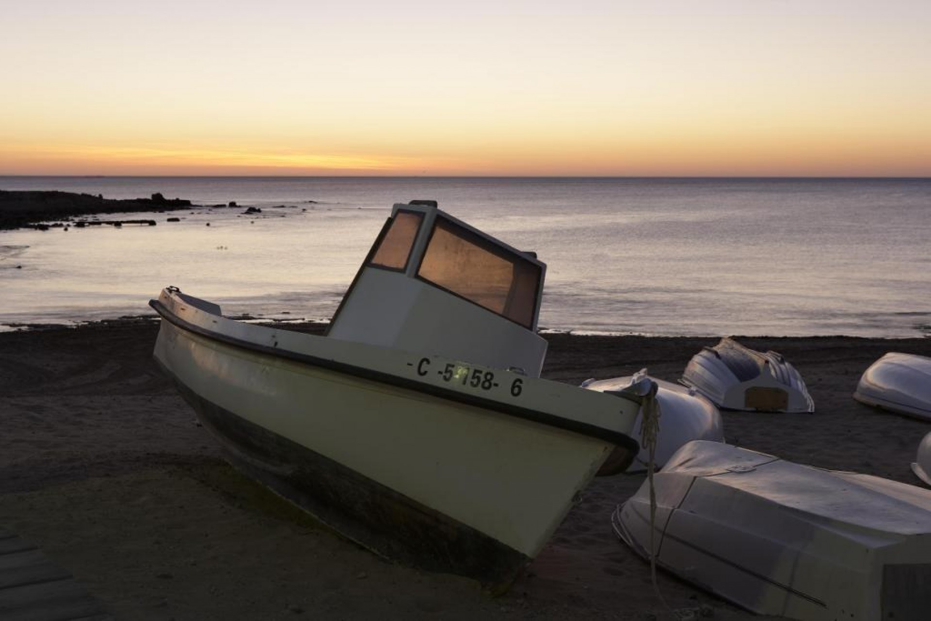 Nowy budynek - Bungalow -
Torrevieja - aguas nuevas