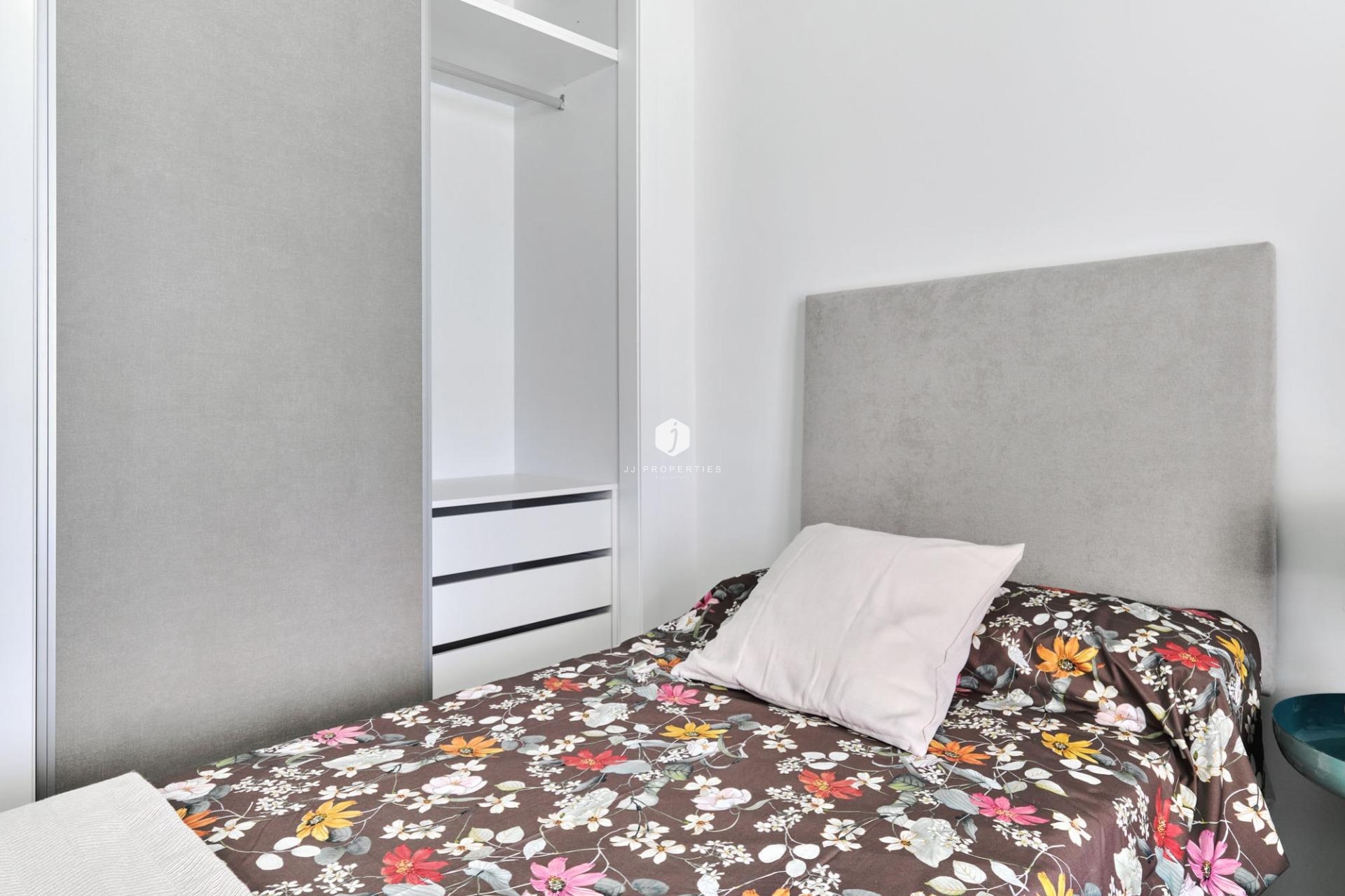 Nowy budynek - Bungalow -
Torrevieja - Villa Amalia