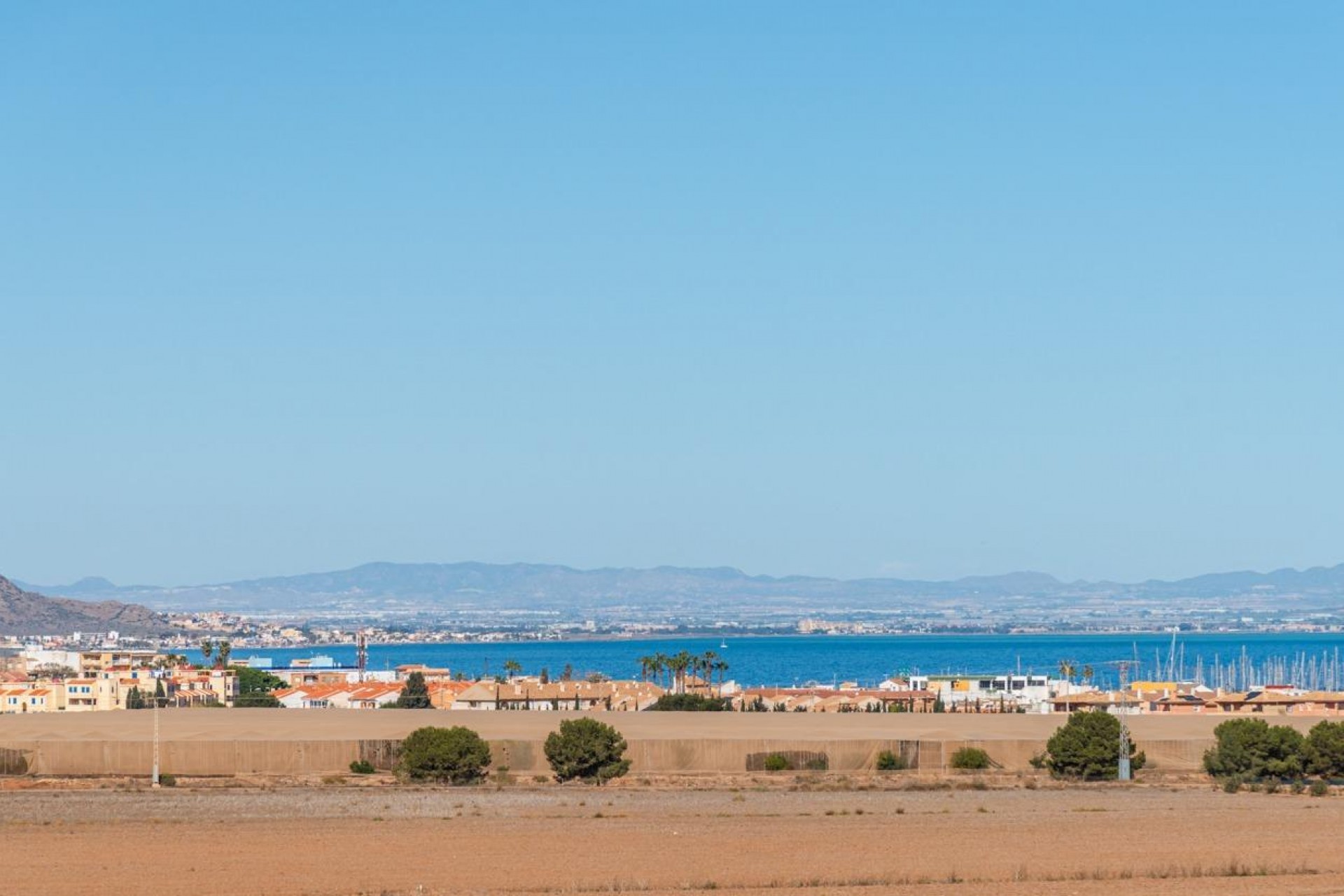 Nowy budynek - Daszek -
Cartagena - Mar De Cristal