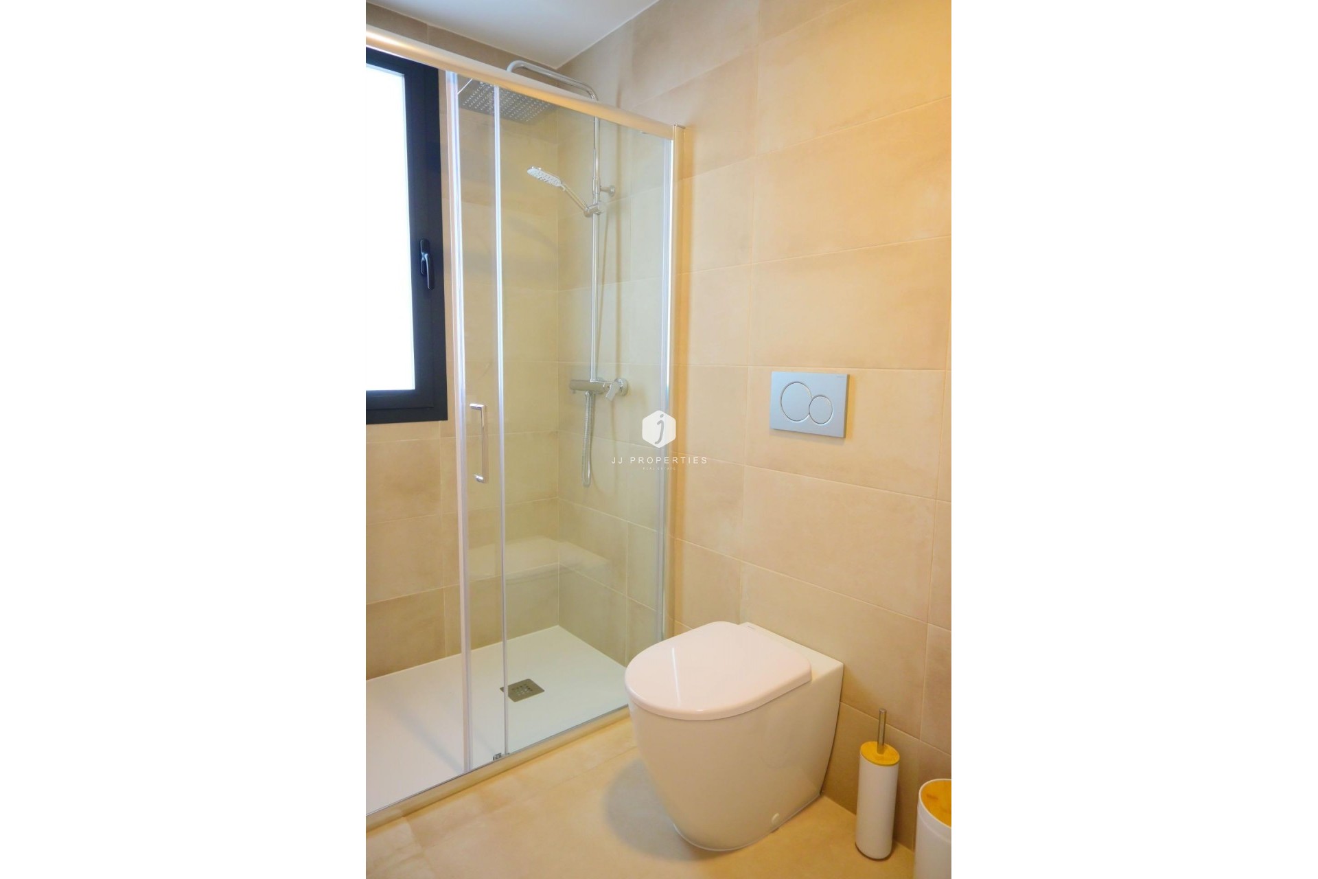 Nowy budynek - Szalet -
Dolores - polideportivo