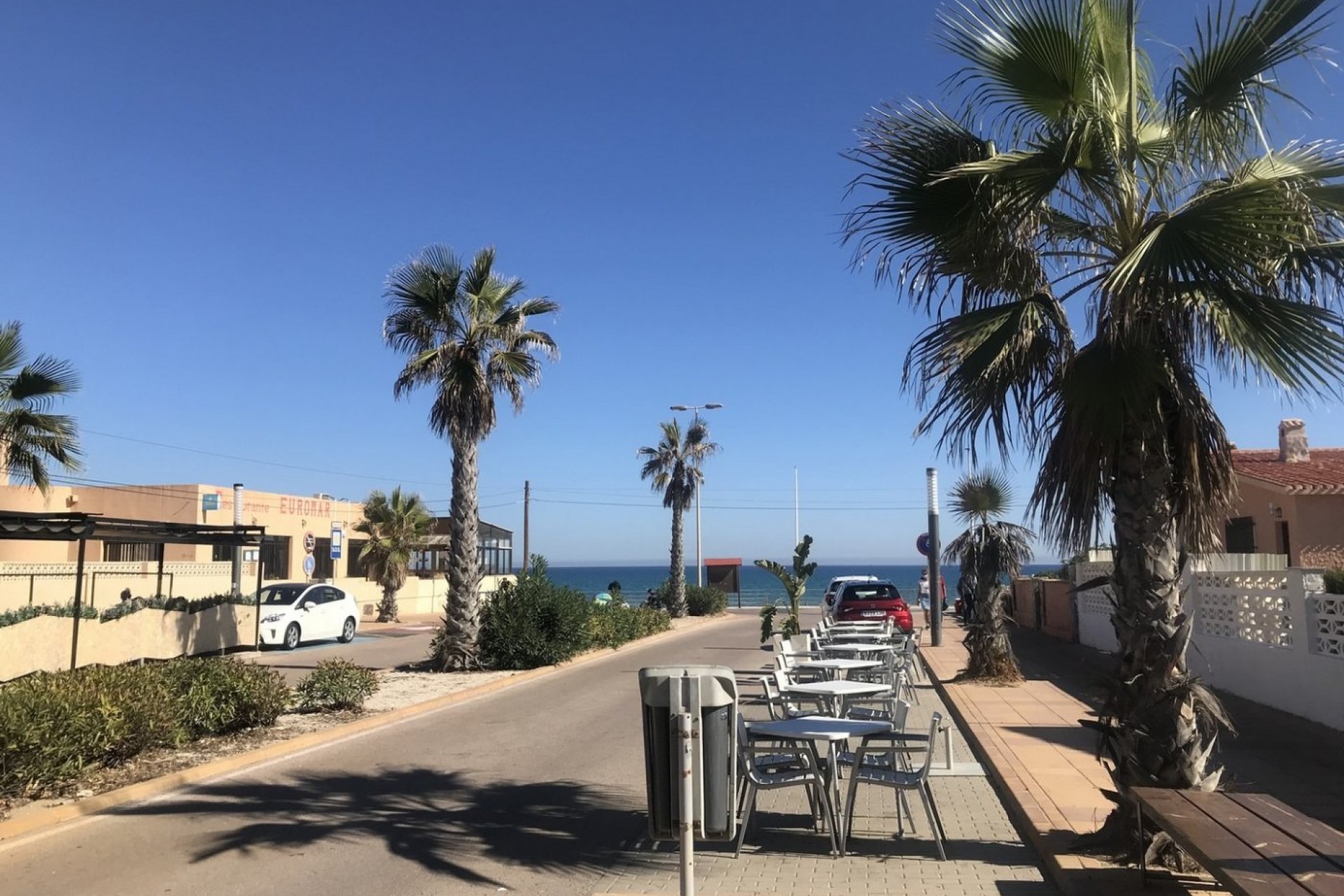 Nowy budynek - Szalet -
Torrevieja - La Mata Pueblo