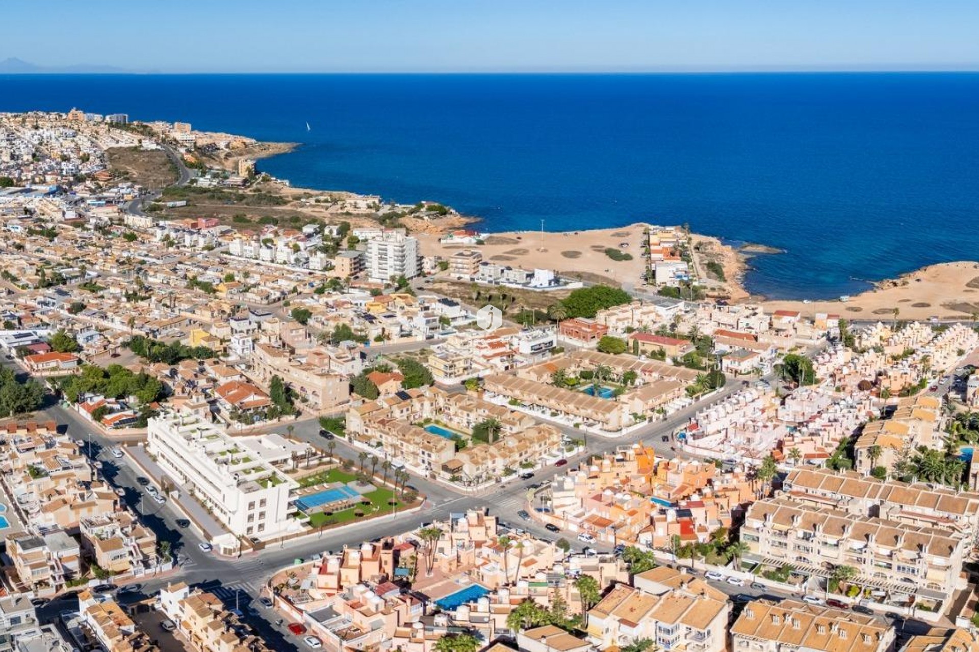 Nowy budynek - Szalet -
Torrevieja - Los Frutales
