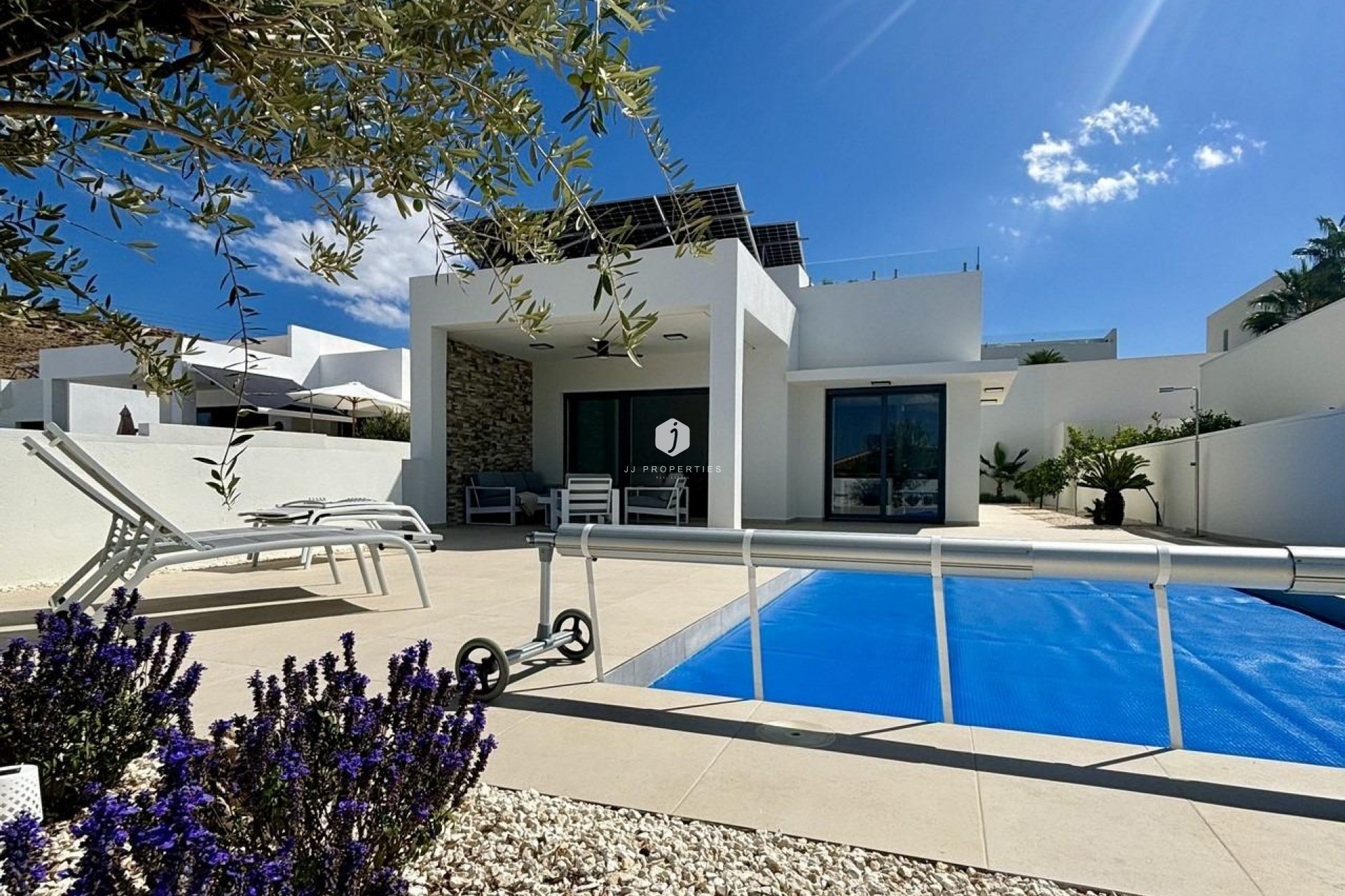 Nowy budynek - Villa -
Benijofar - Pueblo