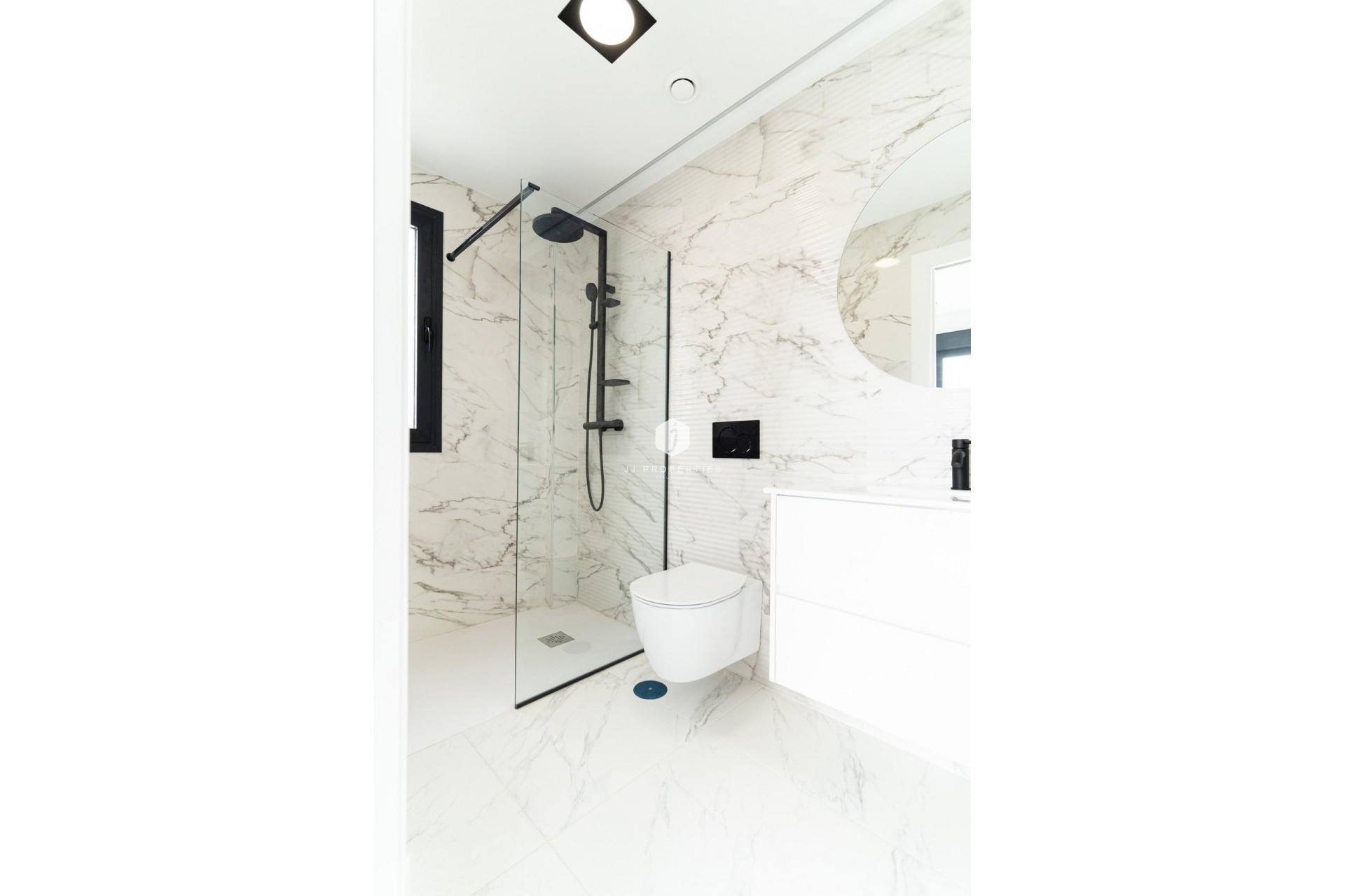 Nowy budynek - Villa -
Orihuela Costa - Punta Prima