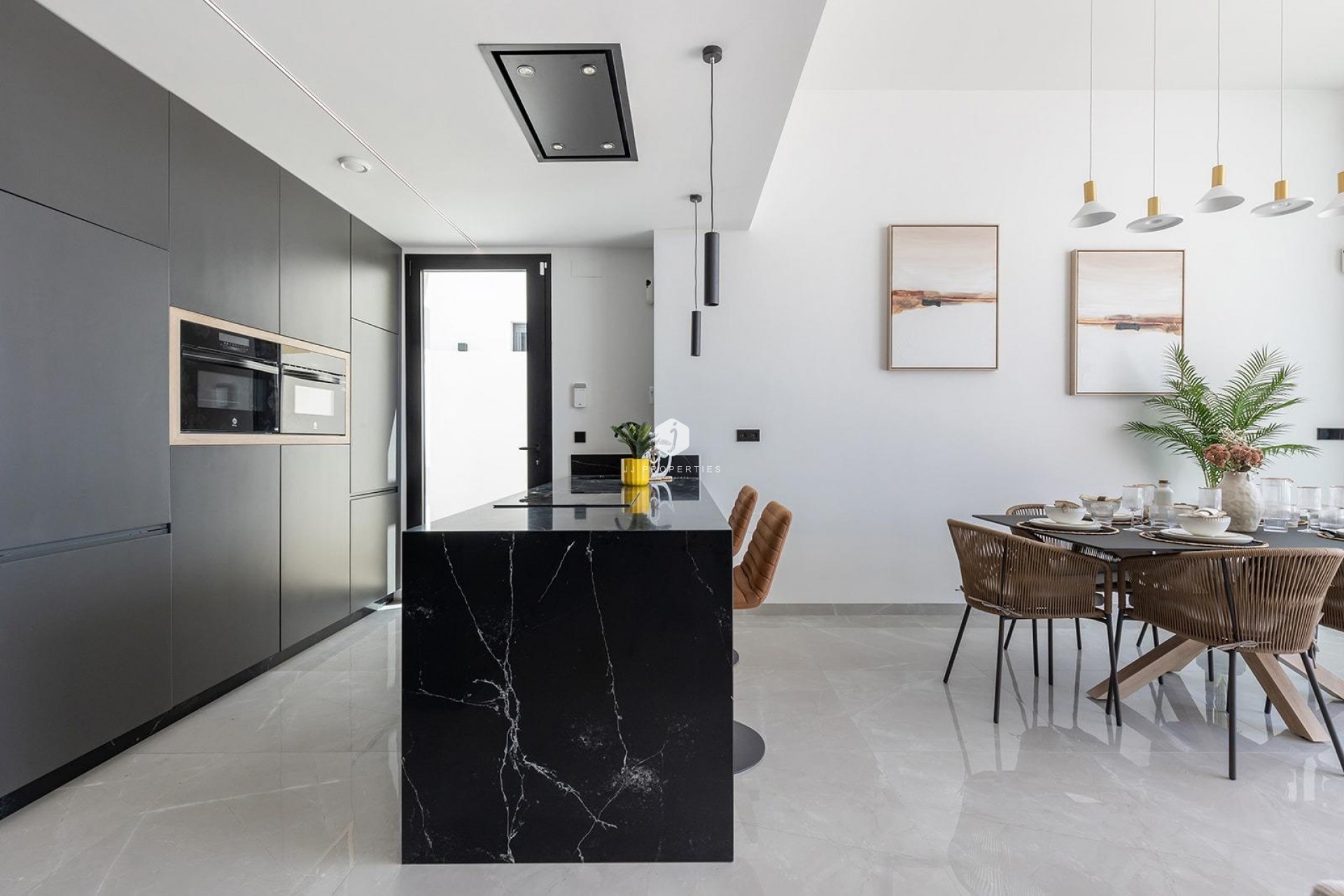 Nowy budynek - Villa -
Torrevieja - Los Balcones