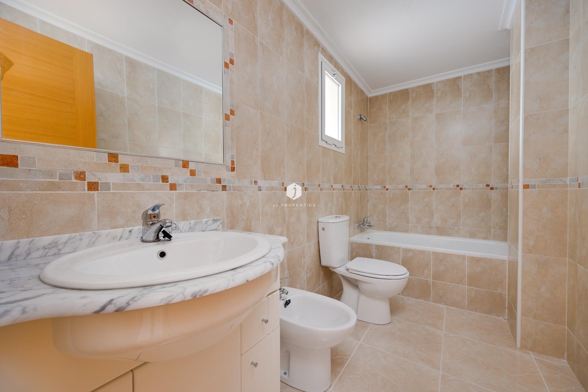 Obra nueva - Apartamento / piso -
San Fulgencio - Pueblo