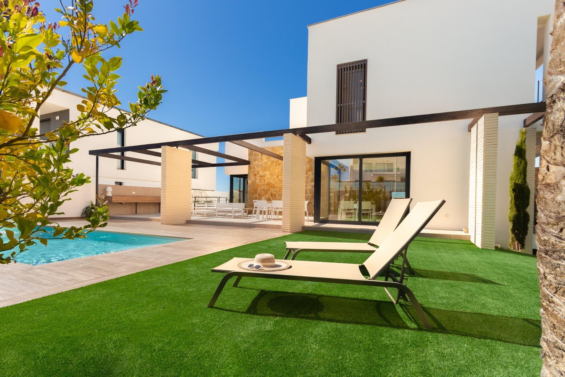 Obra nueva - Chalet -
Orihuela Costa - Campoamor