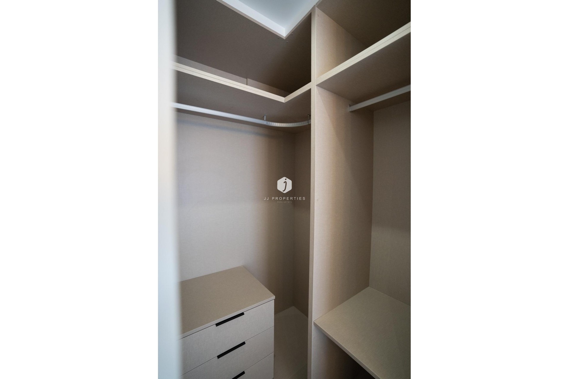 Obra nueva - Chalet -
Orihuela Costa - Entre golf