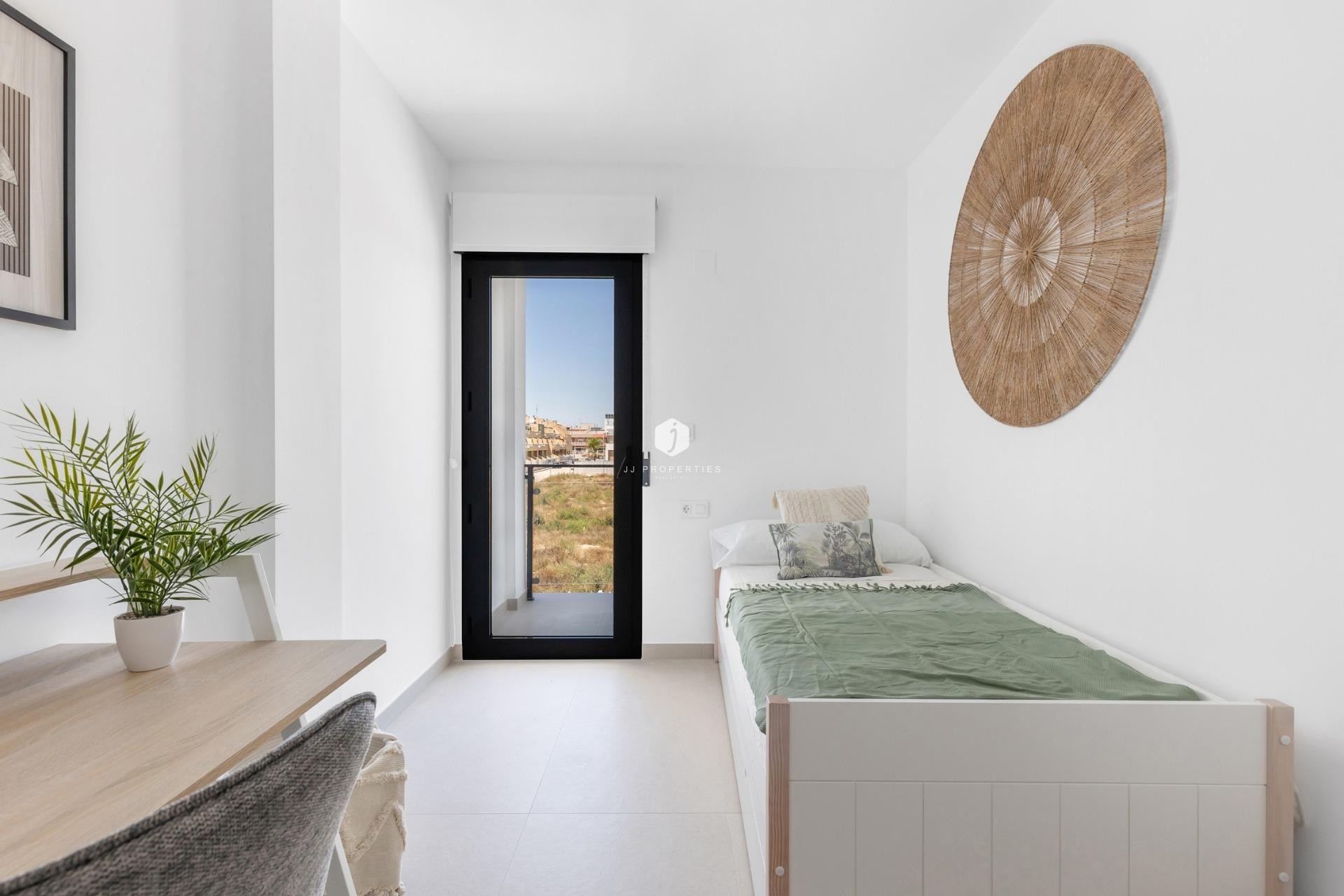 Obra nueva - Chalet -
Rafal - pueblo