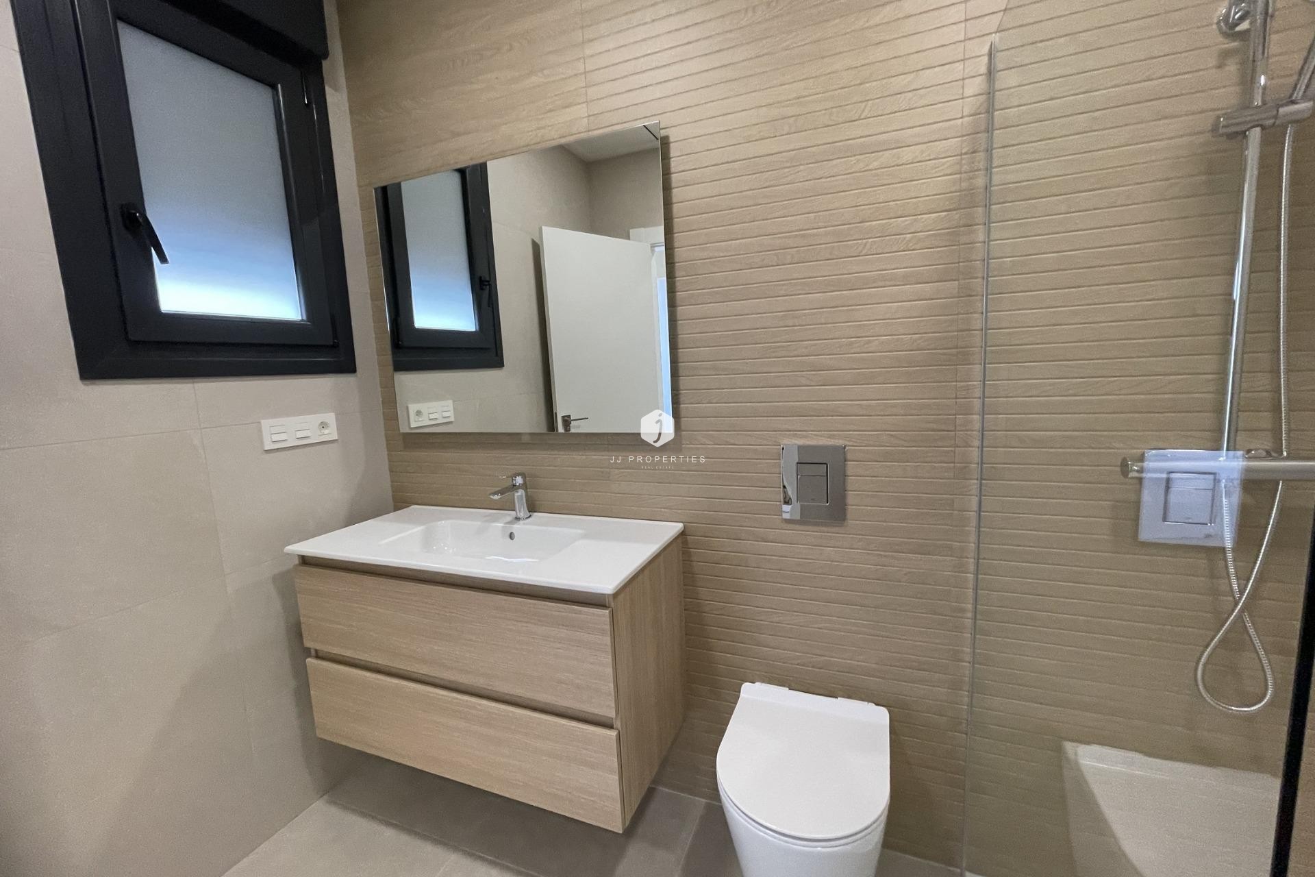 Obra nueva - Villa -
Almoradí - Heredades