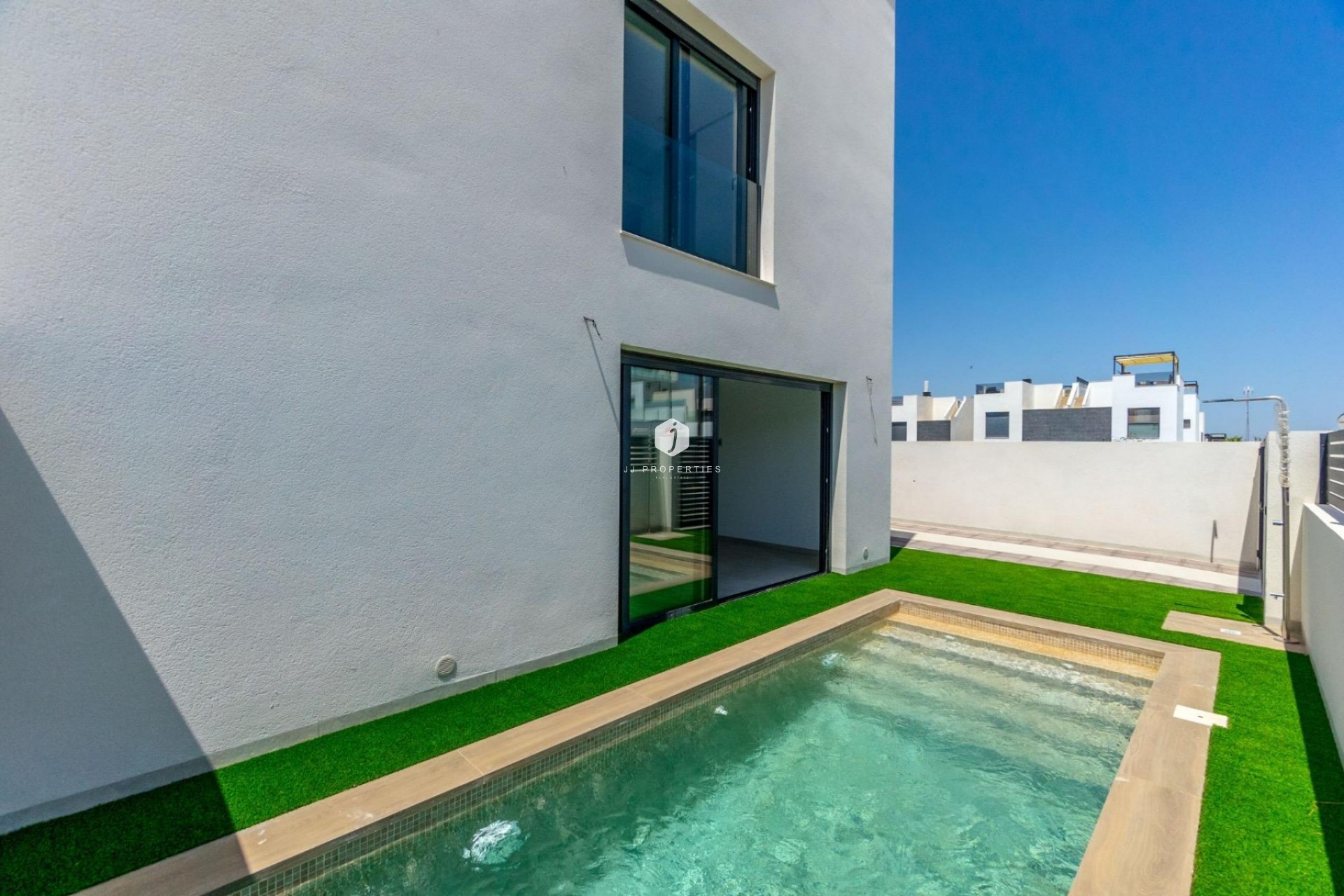 Obra nueva - Villa -
Benijofar