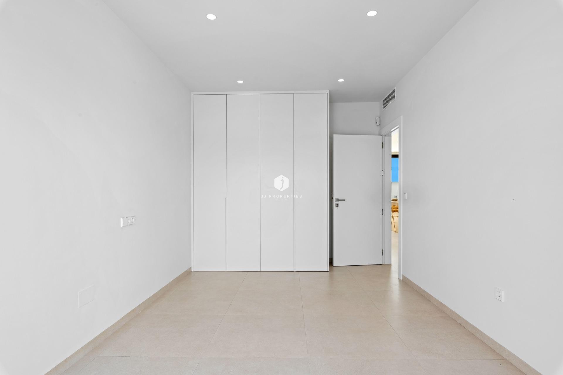 Obra nueva - Villa -
Los Alcazares - Serena Golf