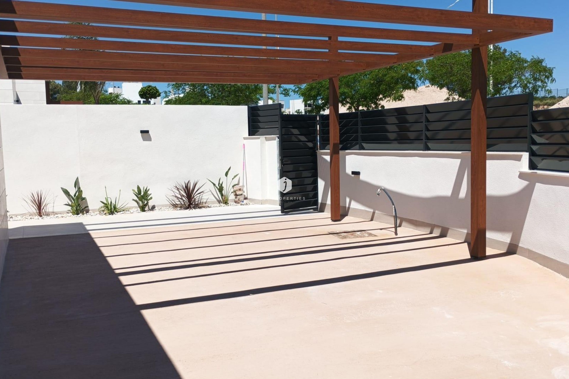 Obra nueva - Villa -
Pilar de la Horadada - Roda Golf
