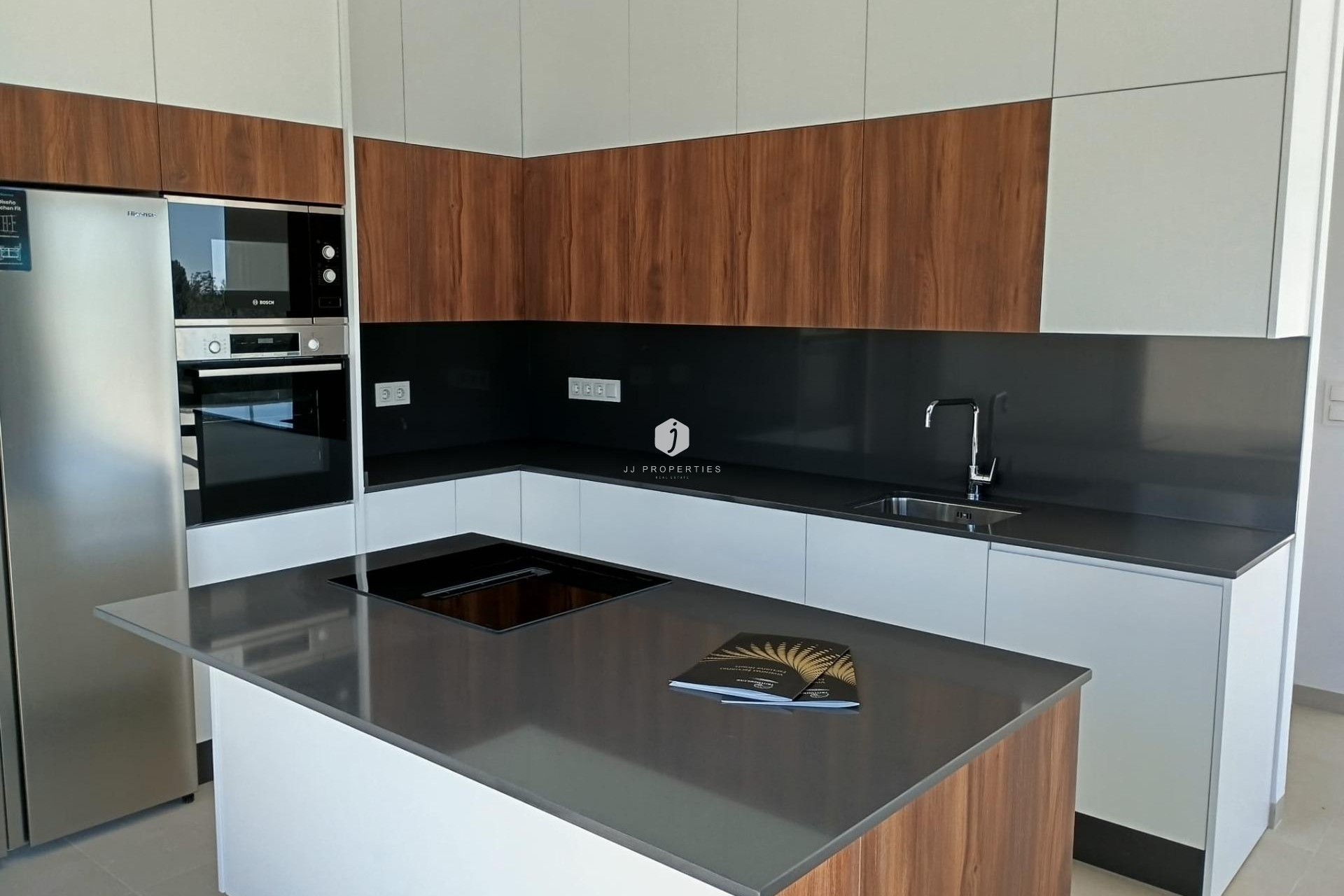 Obra nueva - Villa -
Pilar de la Horadada - Roda Golf