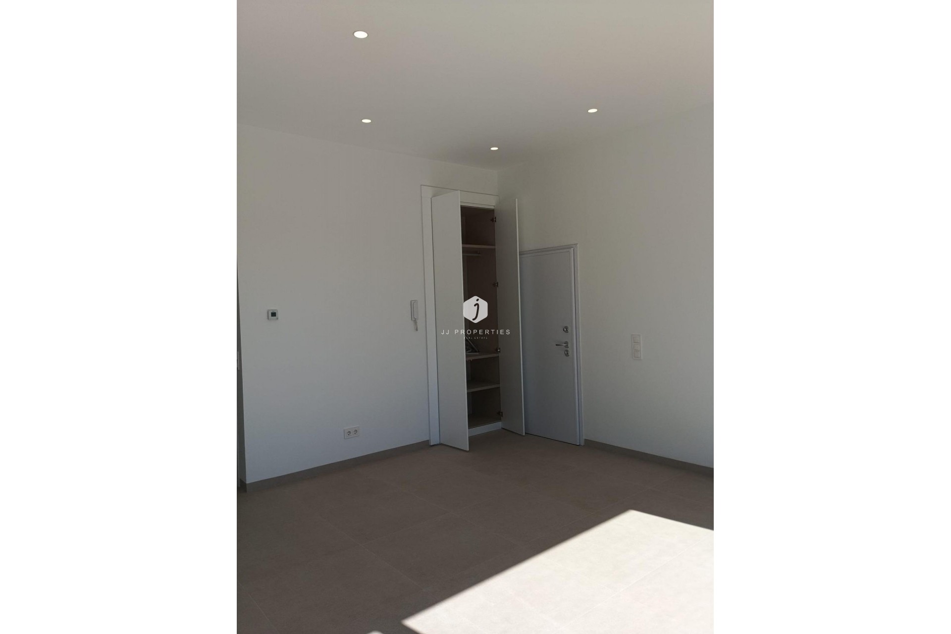 Obra nueva - Villa -
Pilar de la Horadada - Roda Golf