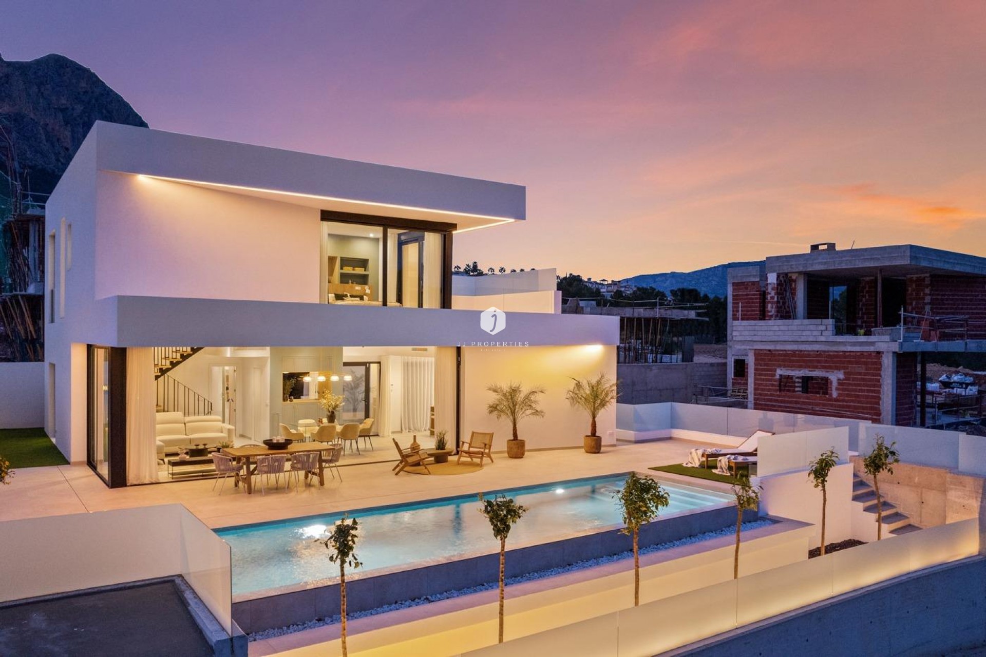 Obra nueva - Villa -
Polop - Urbanizaciones