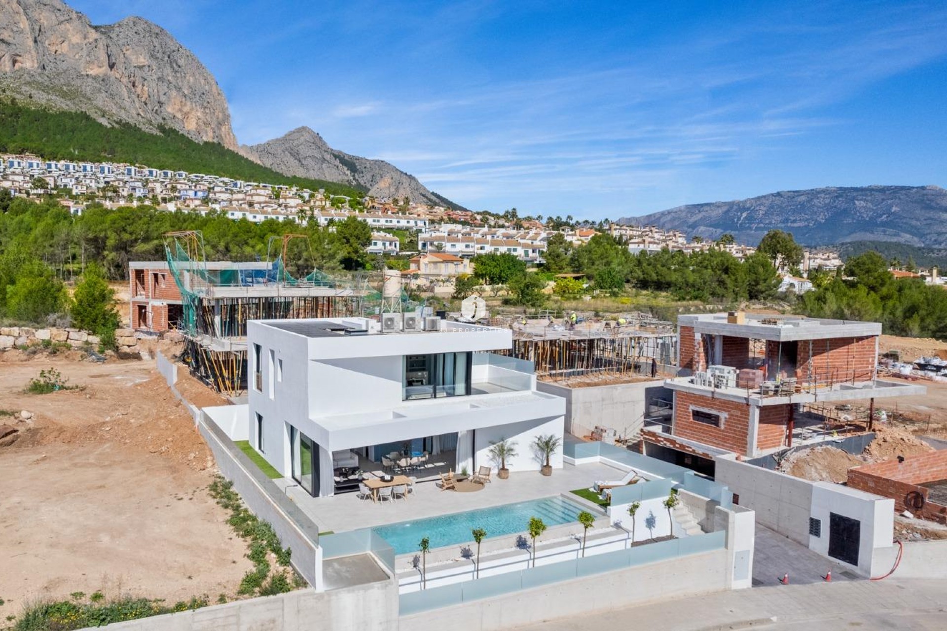 Obra nueva - Villa -
Polop - Urbanizaciones