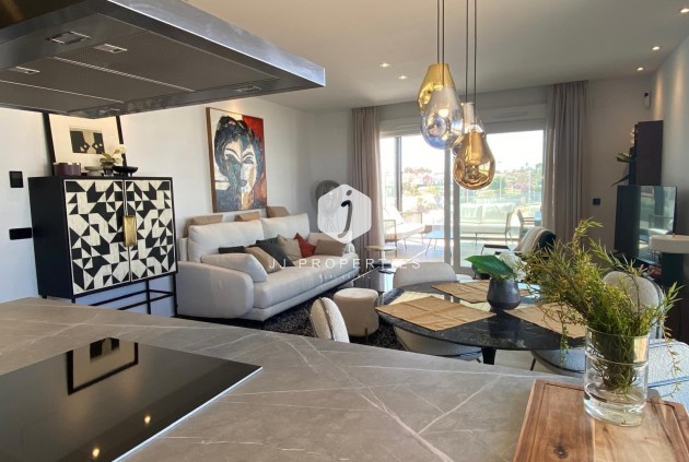 Penthouse - Resale -
            Torrevieja - C-93748