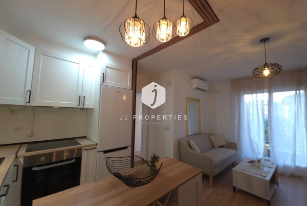 Penthouse - Resale -
            Torrevieja - C-94515