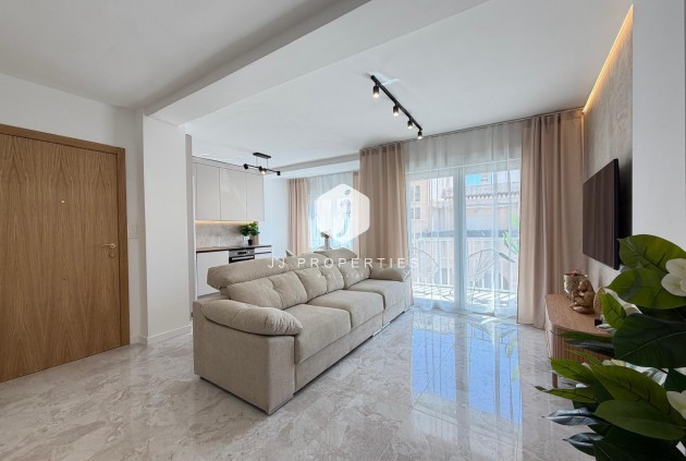 Penthouse - Resale - Torrevieja -
                Estacion de autobuses