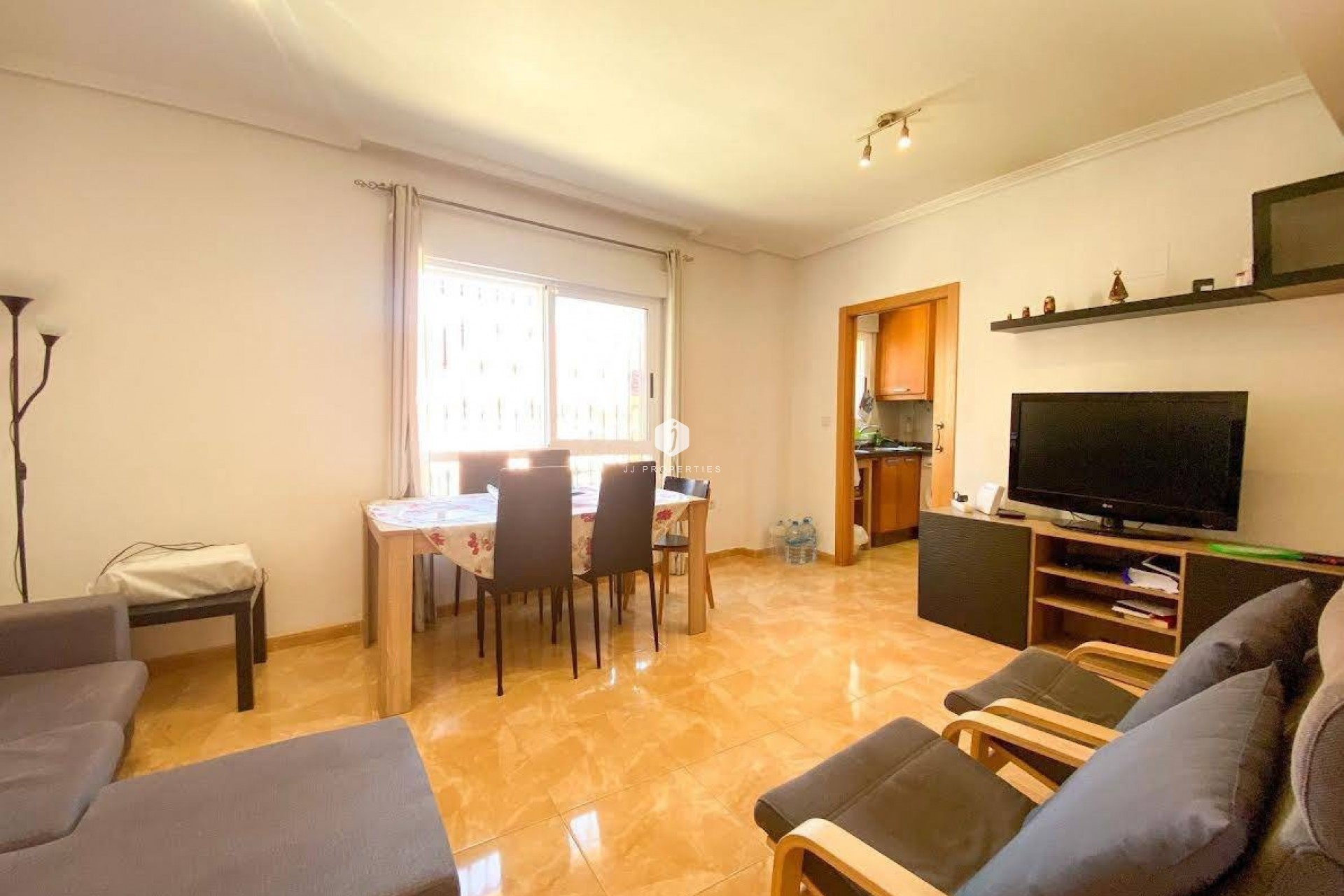 Resale - Apartment / flat -
Almoradí - Colegio Canales Y Martinez