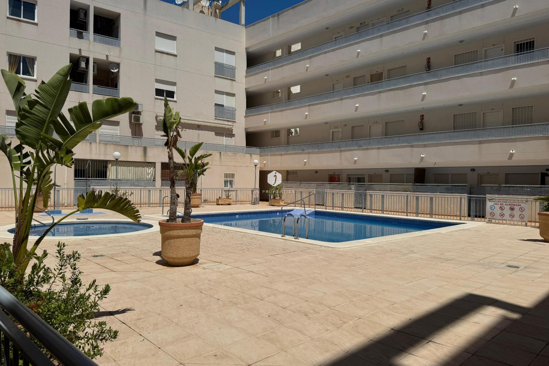 Resale - Apartment / flat -
Almoradí - Inland