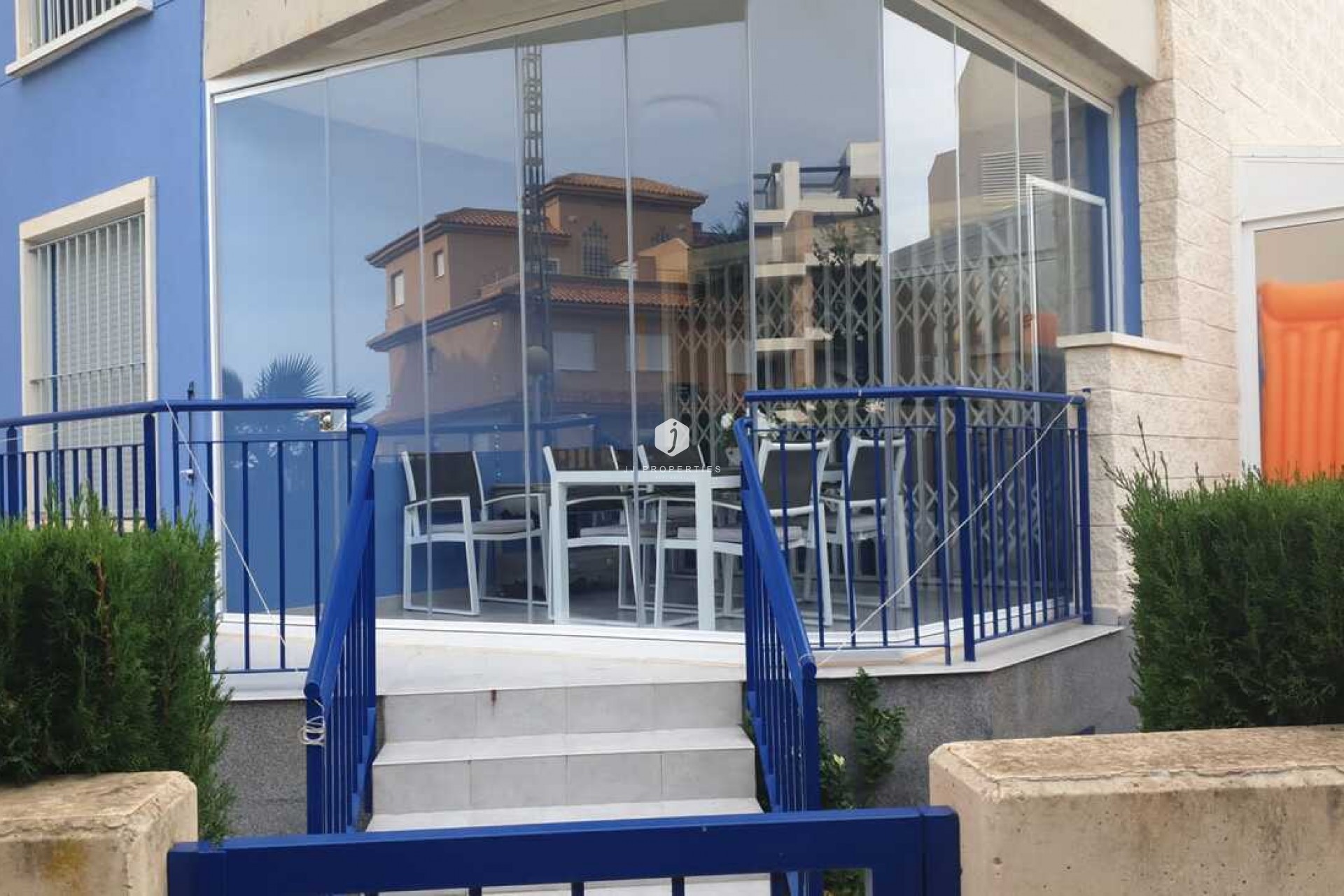 Resale - Apartment / flat -
Cabo Roig - Costa Blanca