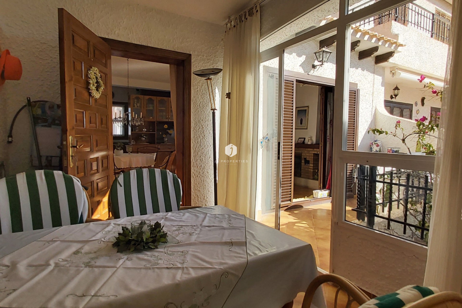 Resale - Apartment / flat -
Cabo Roig - Costa Blanca