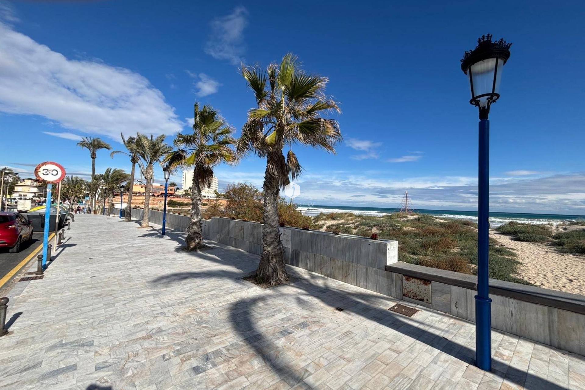 Resale - Apartment / flat -
Cabo Roig - Costa Blanca