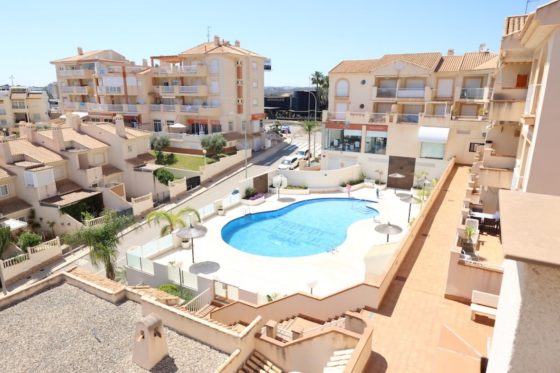 Resale - Apartment / flat -
Campoamor - Costa Blanca