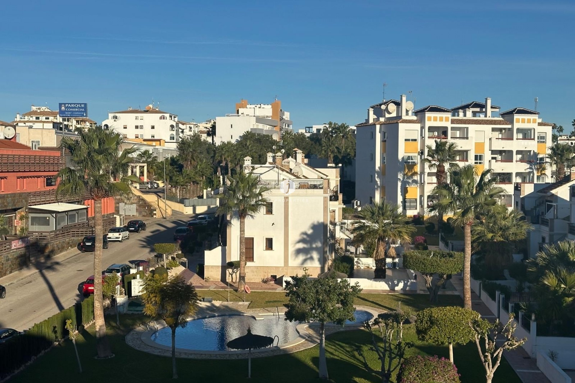 Resale - Apartment / flat -
Campoamor - Costa Blanca