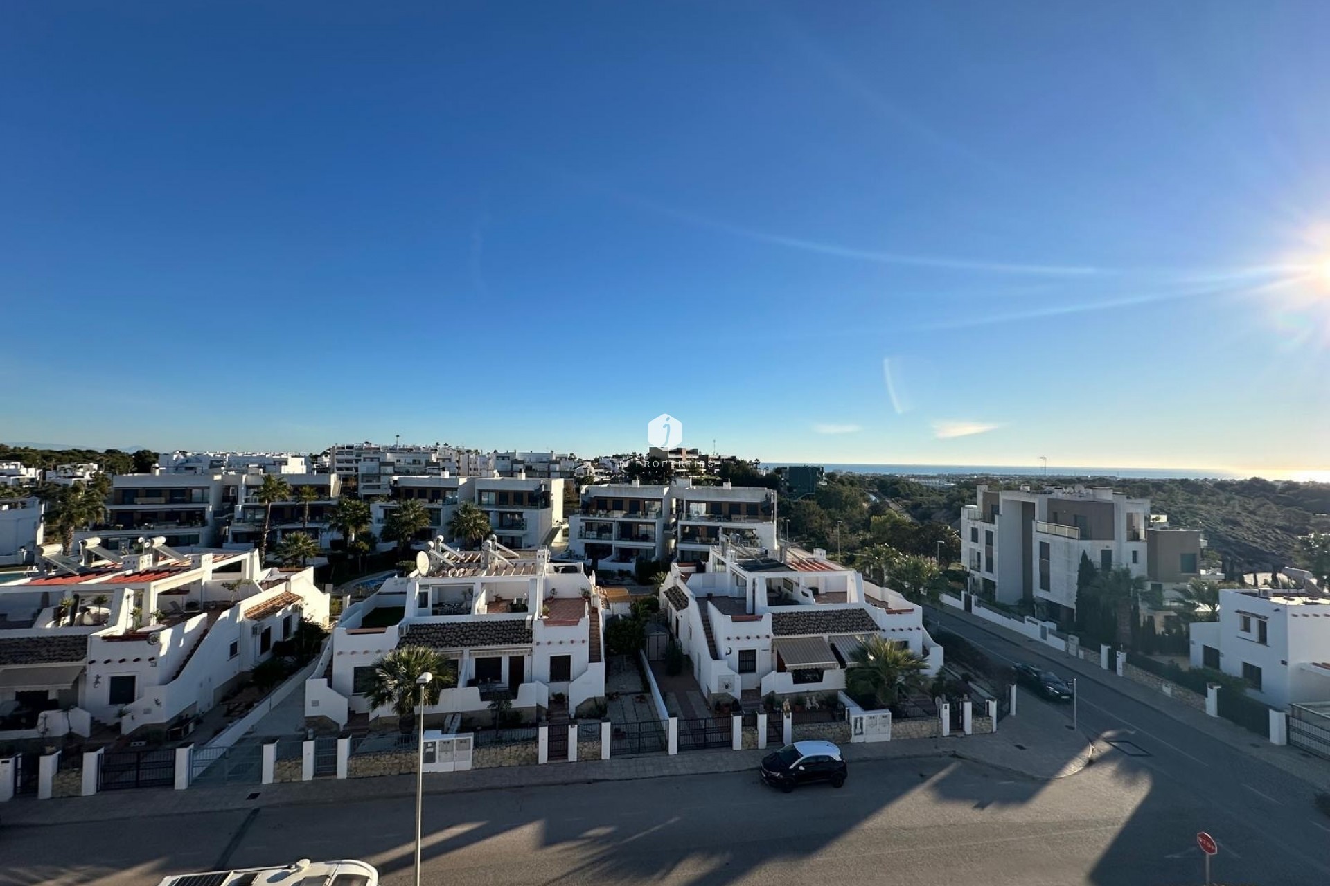 Resale - Apartment / flat -
Campoamor - Costa Blanca