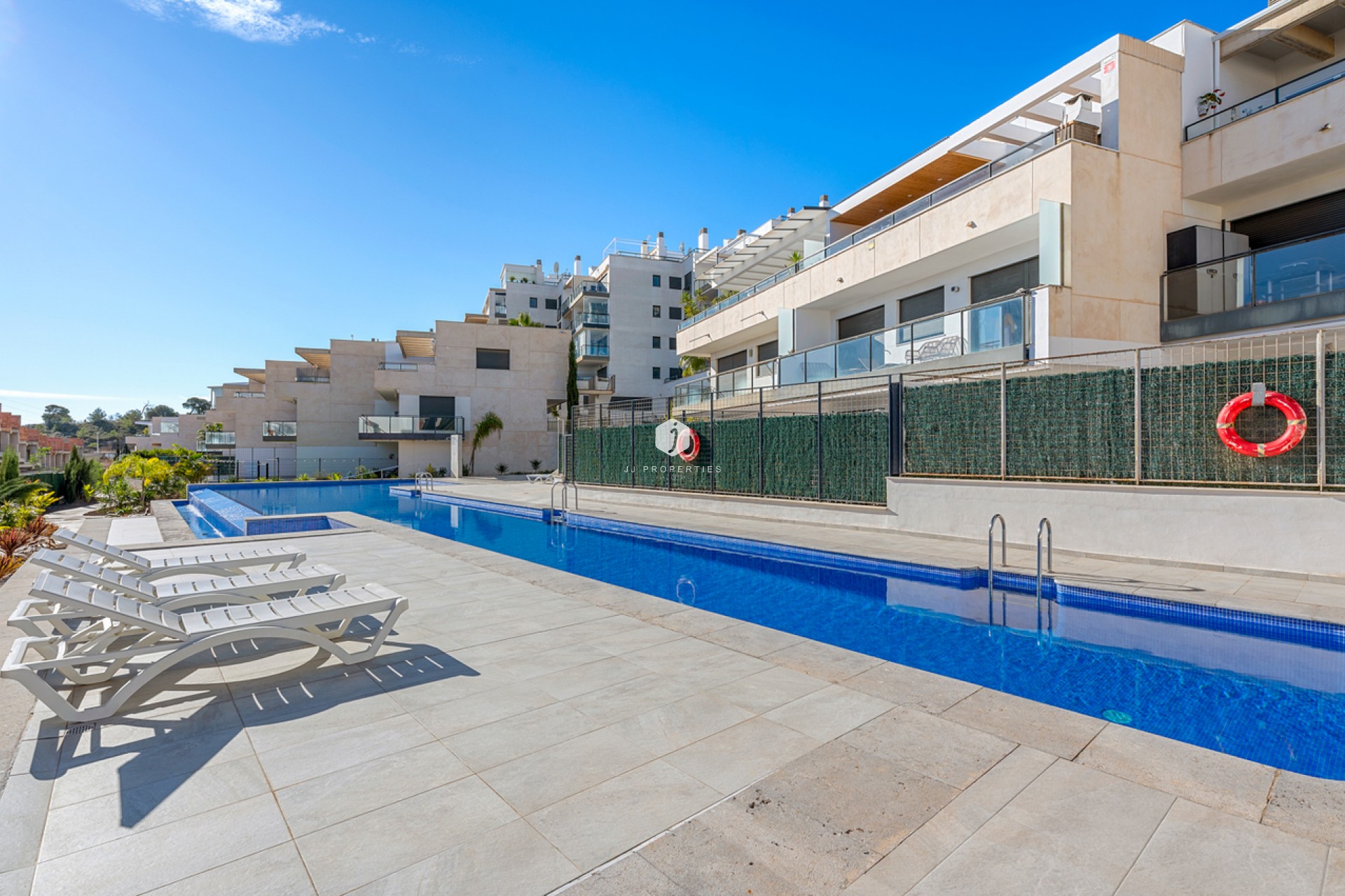 Resale - Apartment / flat -
Campoamor - Costa Blanca