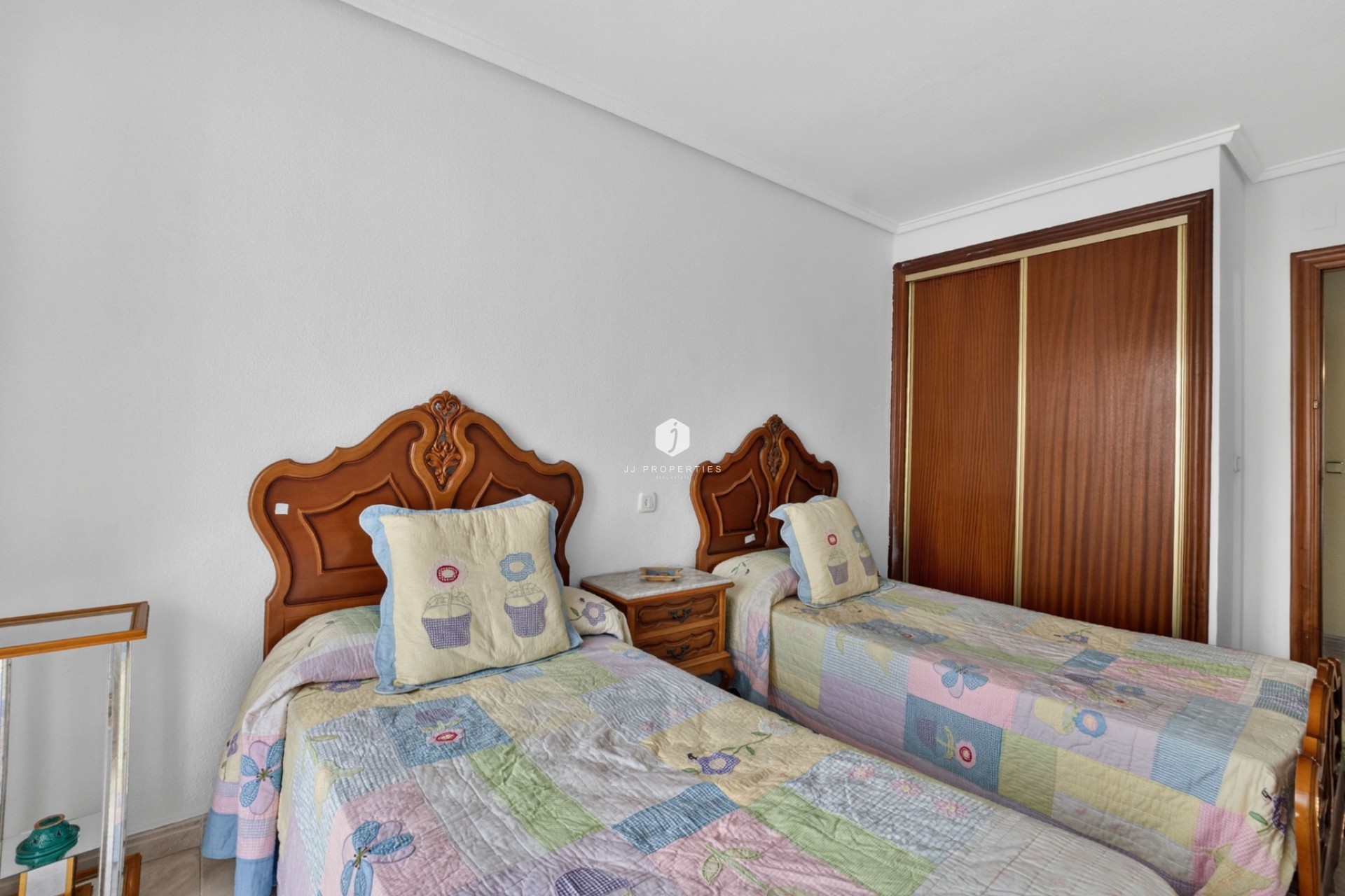 Resale - Apartment / flat -
Centro Torrevieja