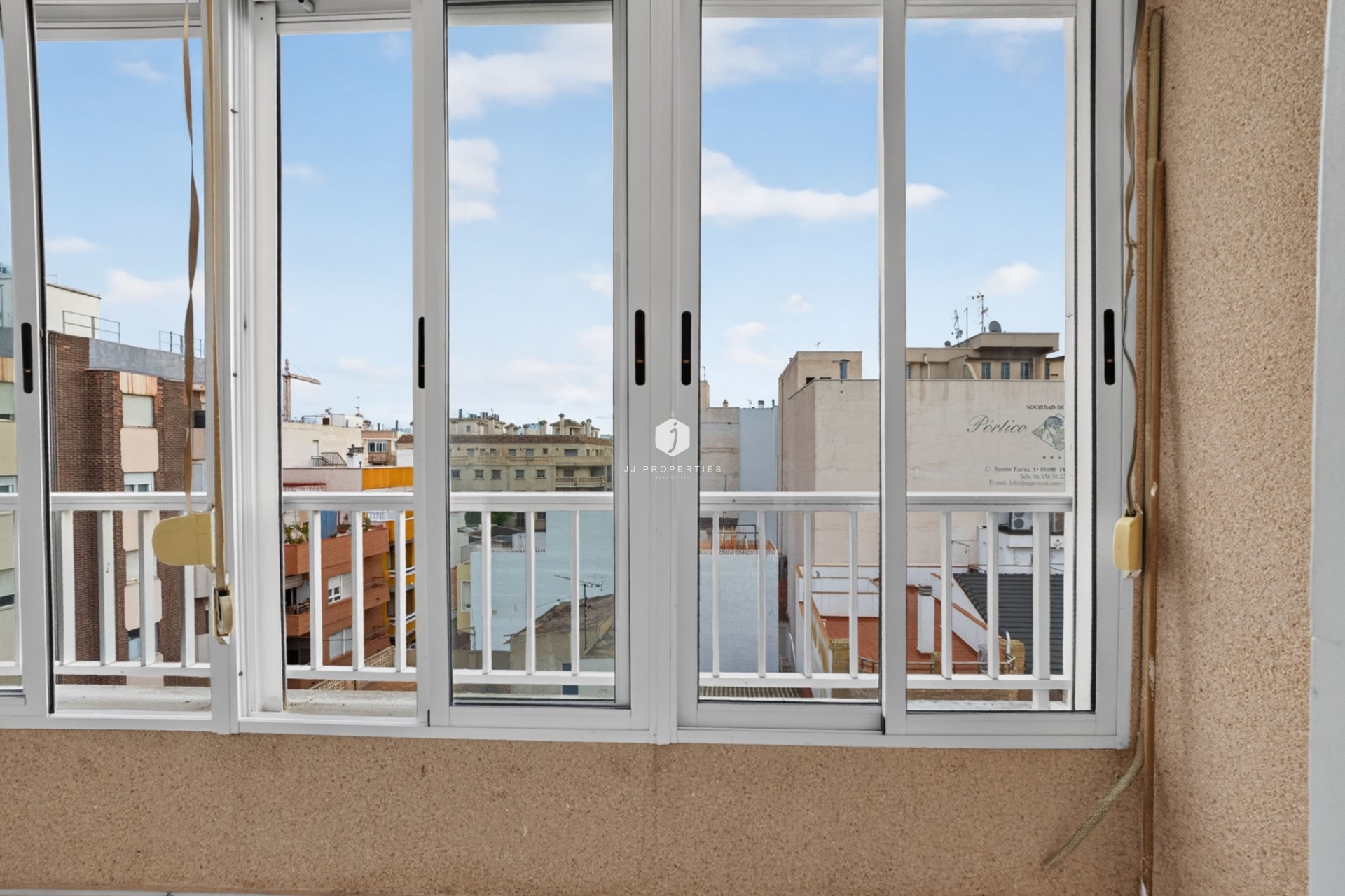 Resale - Apartment / flat -
Centro Torrevieja