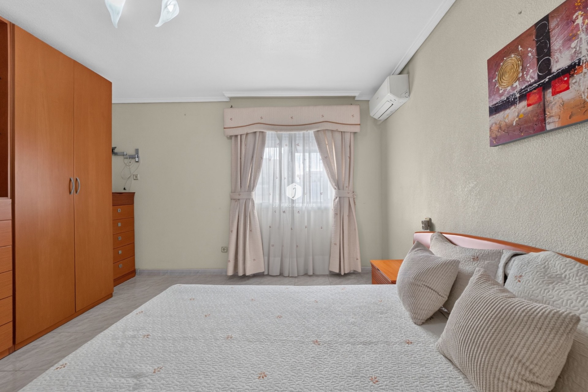 Resale - Apartment / flat -
Centro Torrevieja