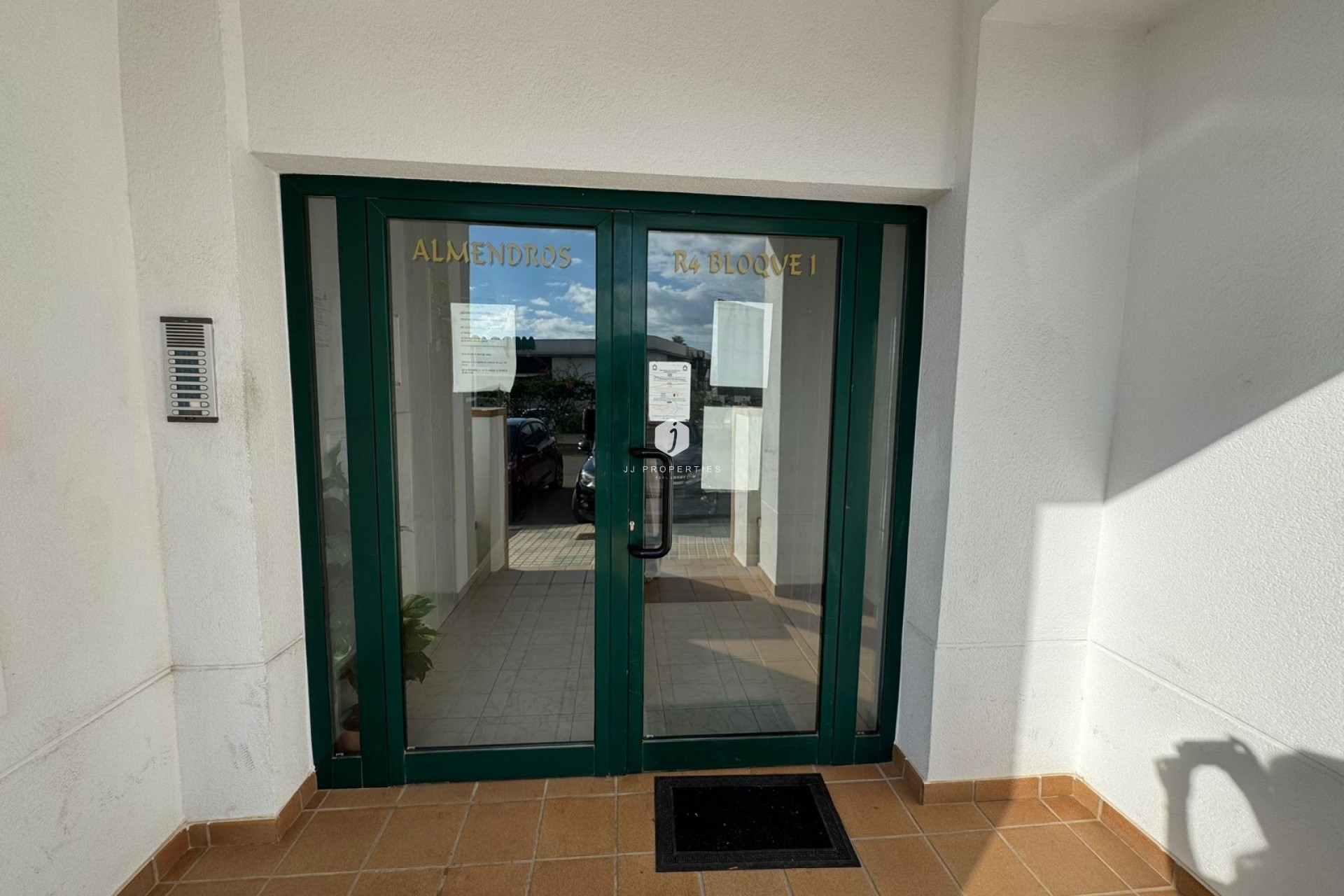 Resale - Apartment / flat -
Dehesa de Campoamor - Costa Blanca