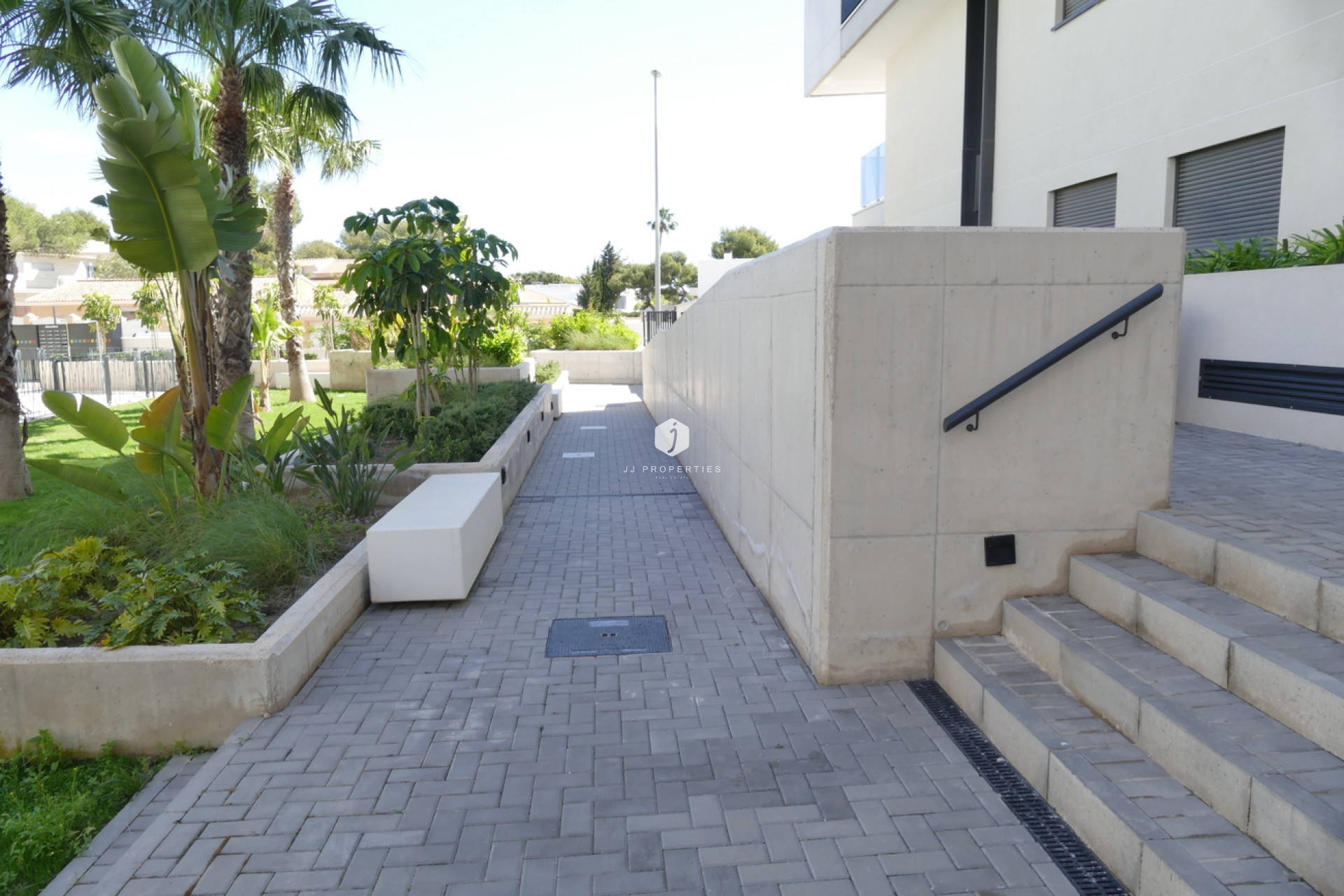 Resale - Apartment / flat -
Dehesa de Campoamor - Costa Blanca