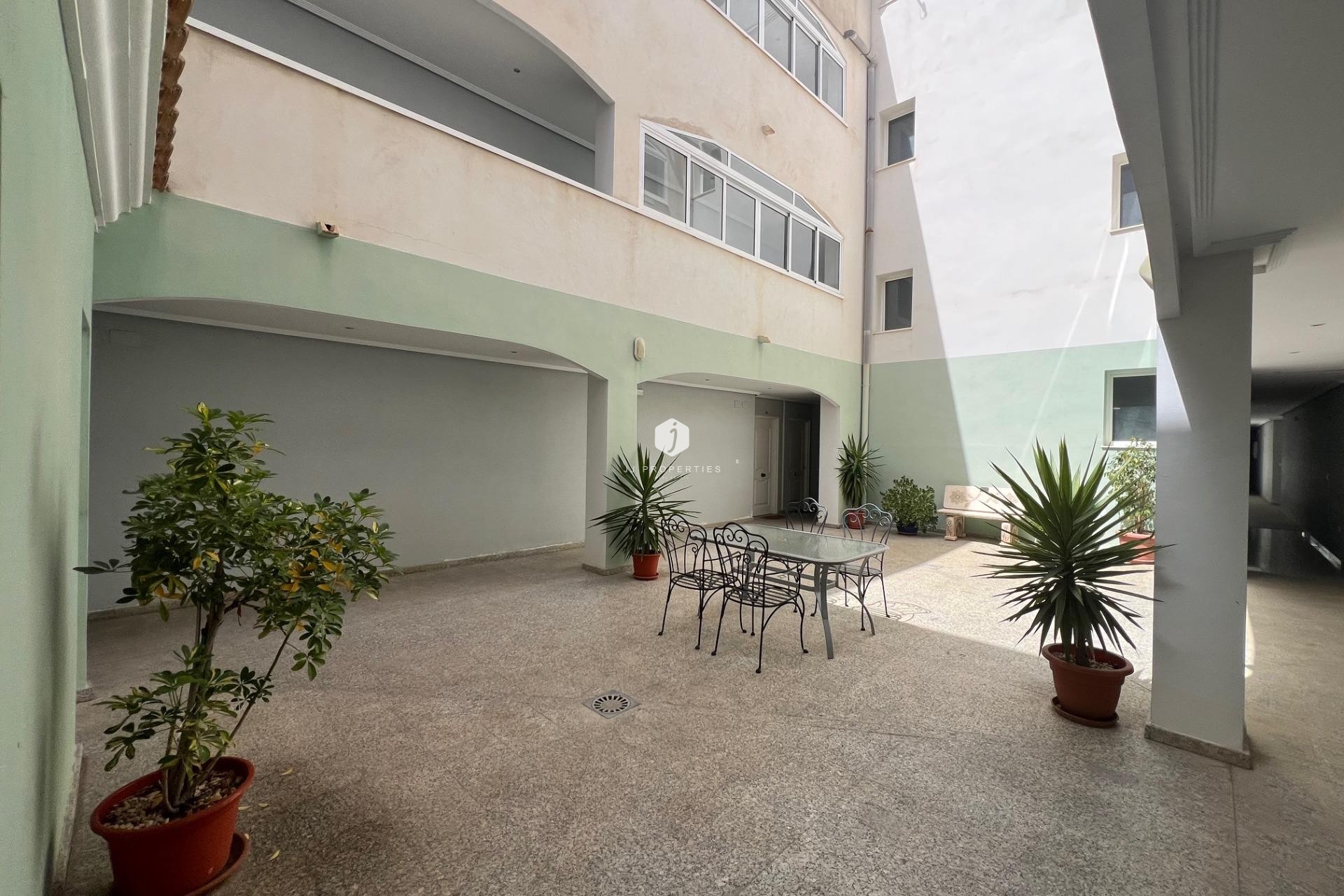 Resale - Apartment / flat -
Dolores - Comunidad Valenciana