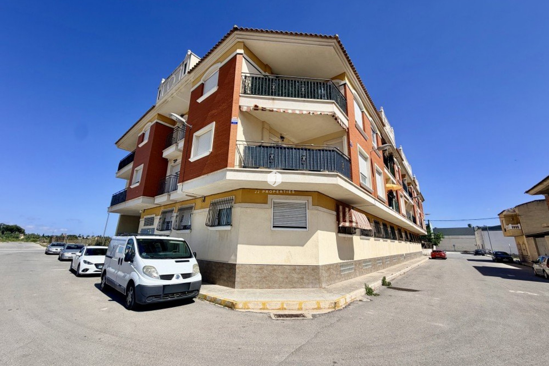 Resale - Apartment / flat -
Dolores - Costa Blanca