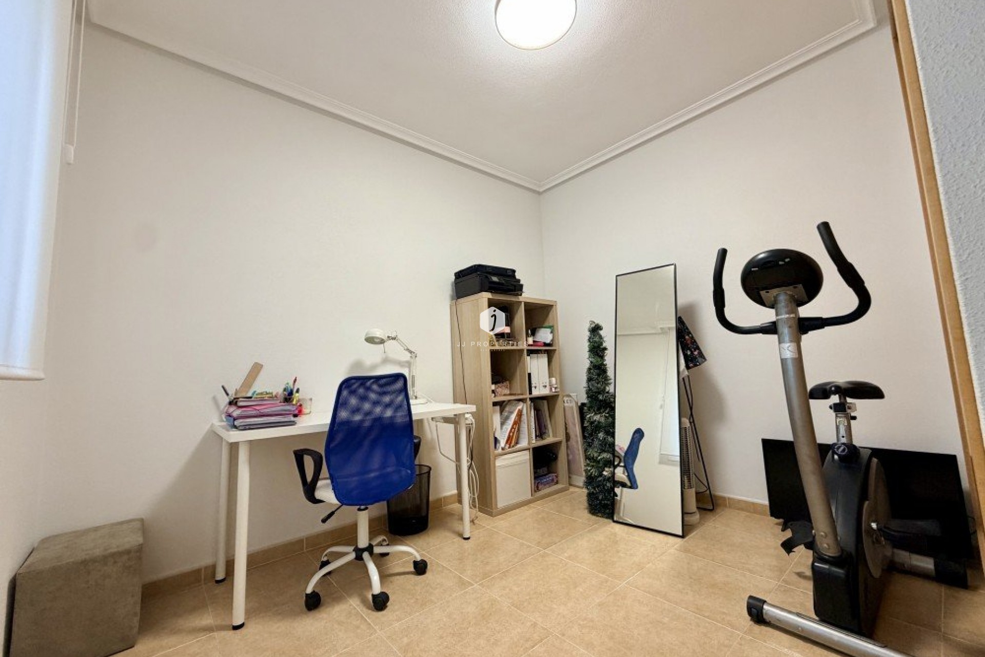 Resale - Apartment / flat -
Dolores - Costa Blanca