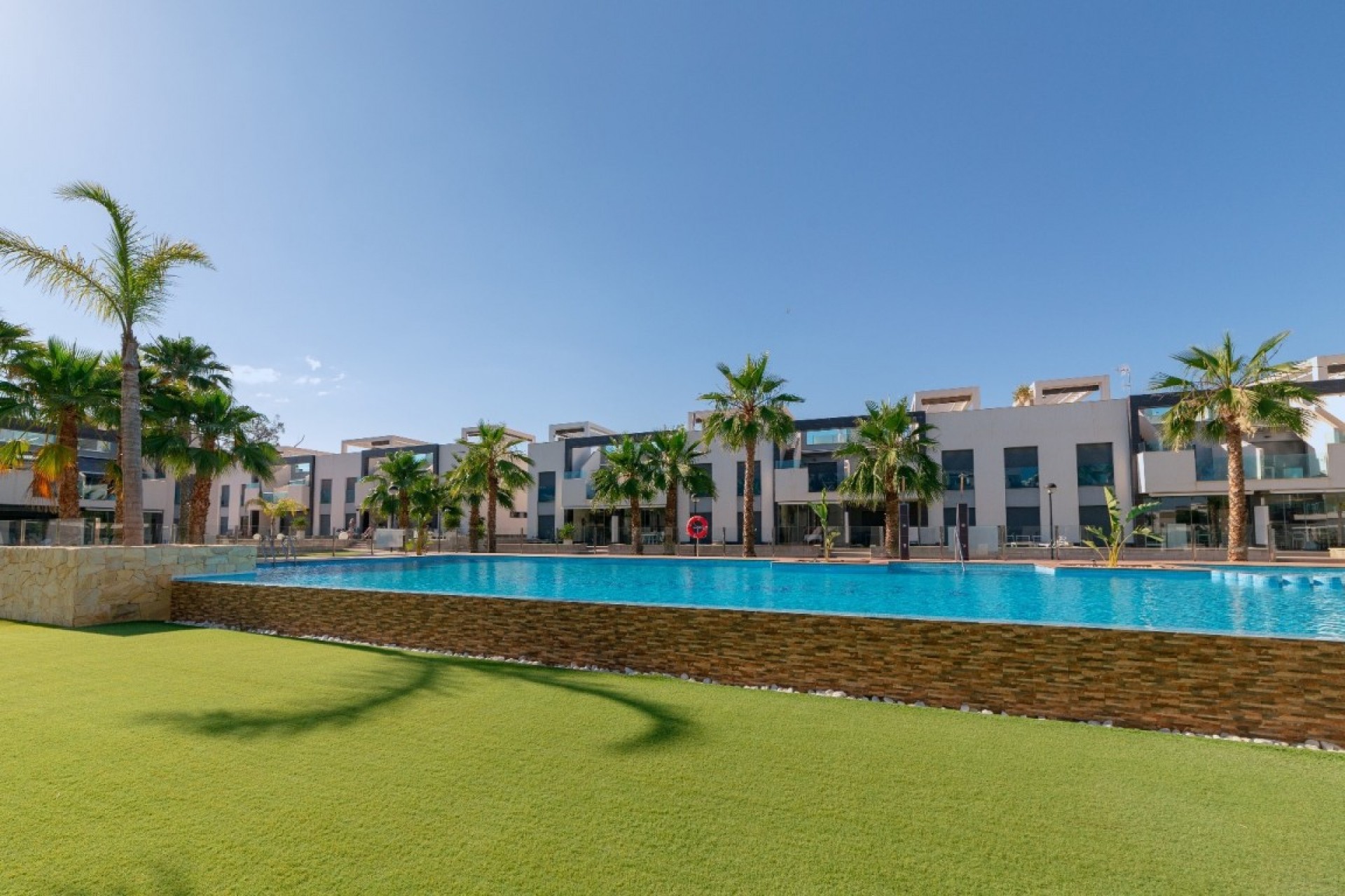 Resale - Apartment / flat -
El Raso - Costa Blanca